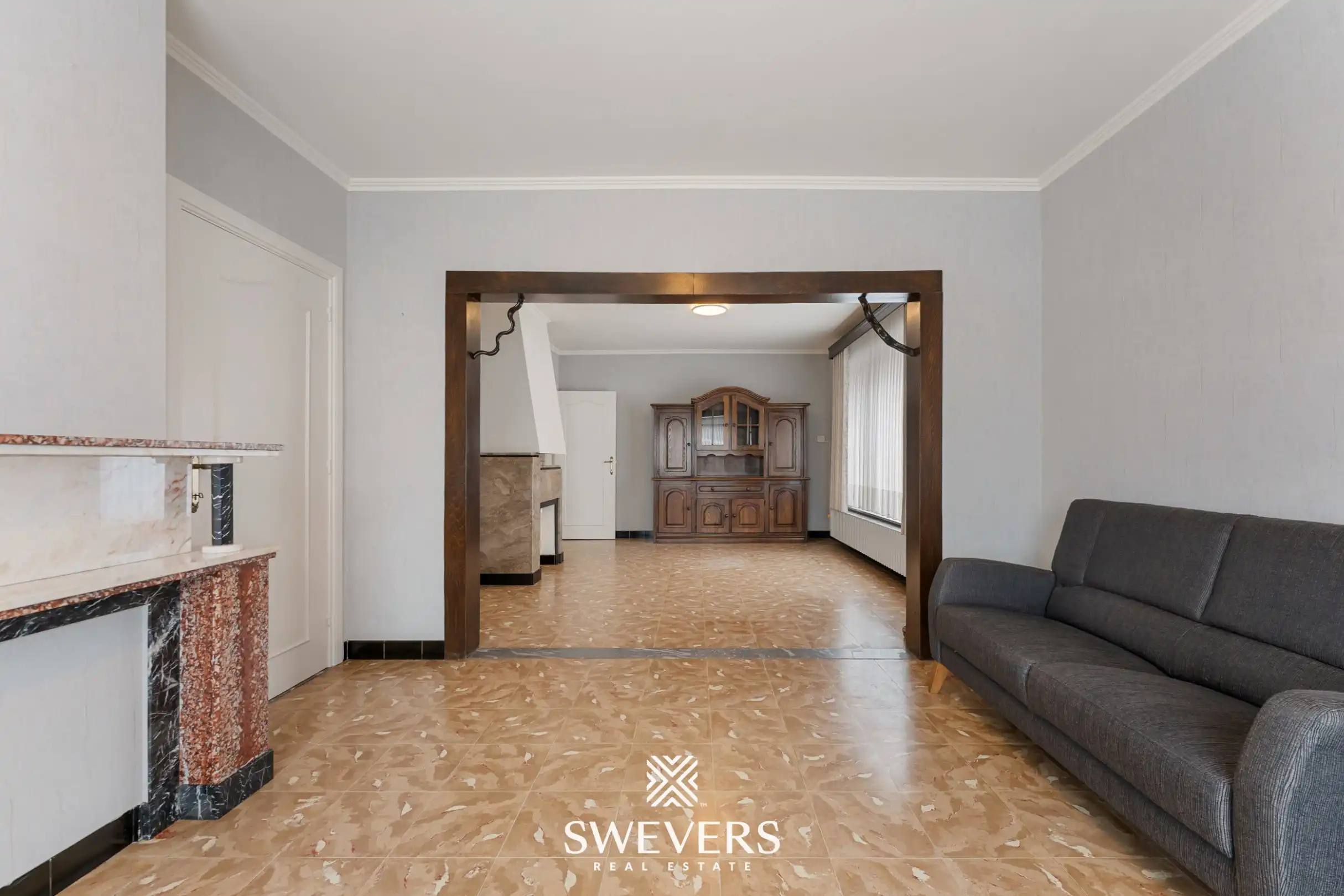 Vrijstaande woning met potentieel in Molenbeersel foto 3