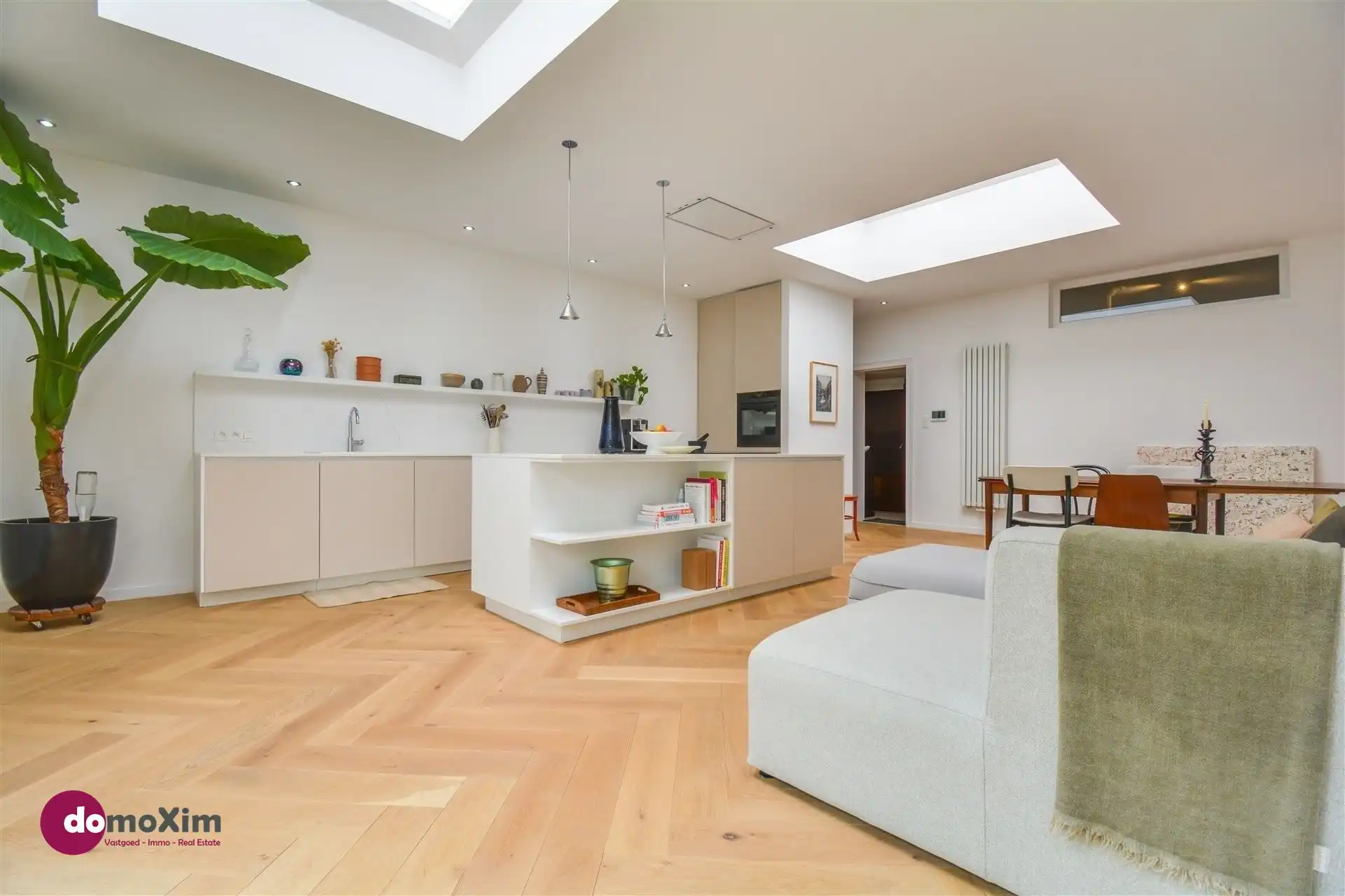 Gerenoveerde woning met vier slaapkamers in Mechelen foto 6