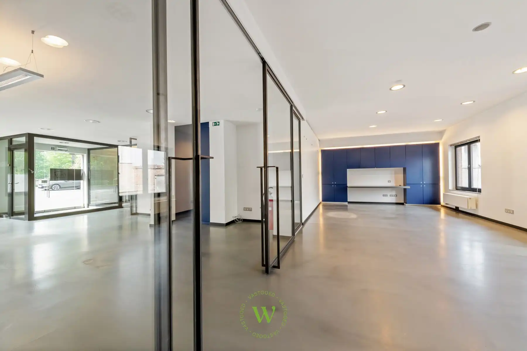 Strategische toplocatie voor uw onderneming. foto 11