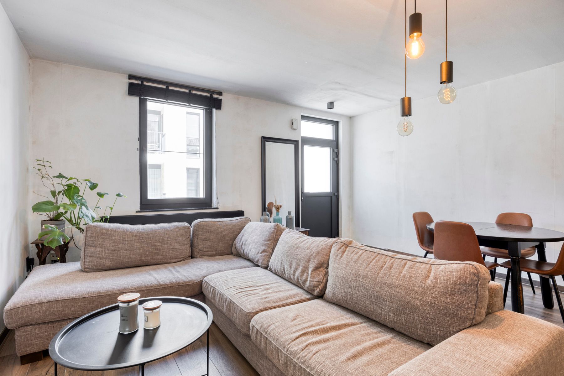 Gelijkvloers appartement met 1 slaapkamer foto 7