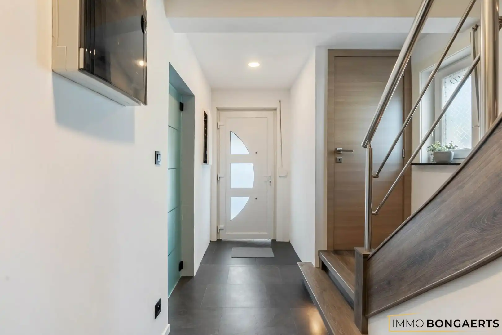Instapklare gezinswoning op toplocatie in Lanaken foto 2