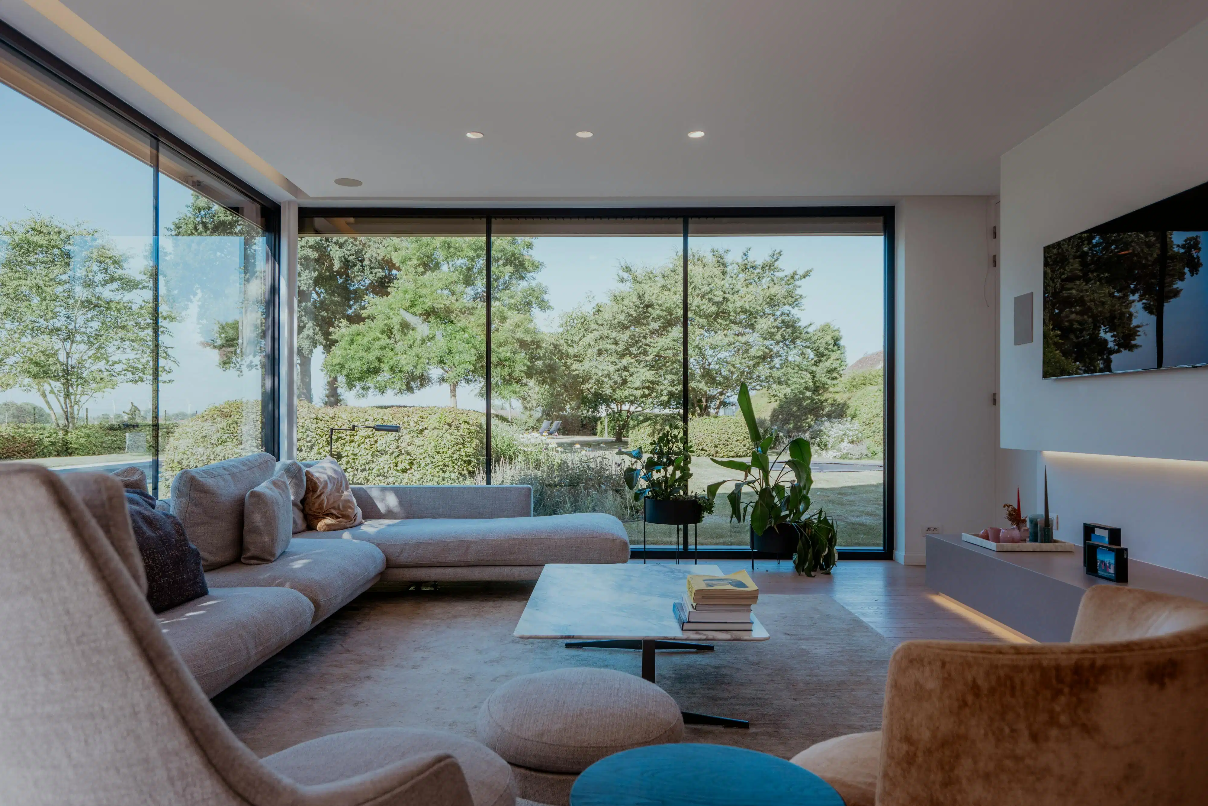 Exclusieve villa met zwembad, poolhouse op een perceel van 1.640 m² foto 5