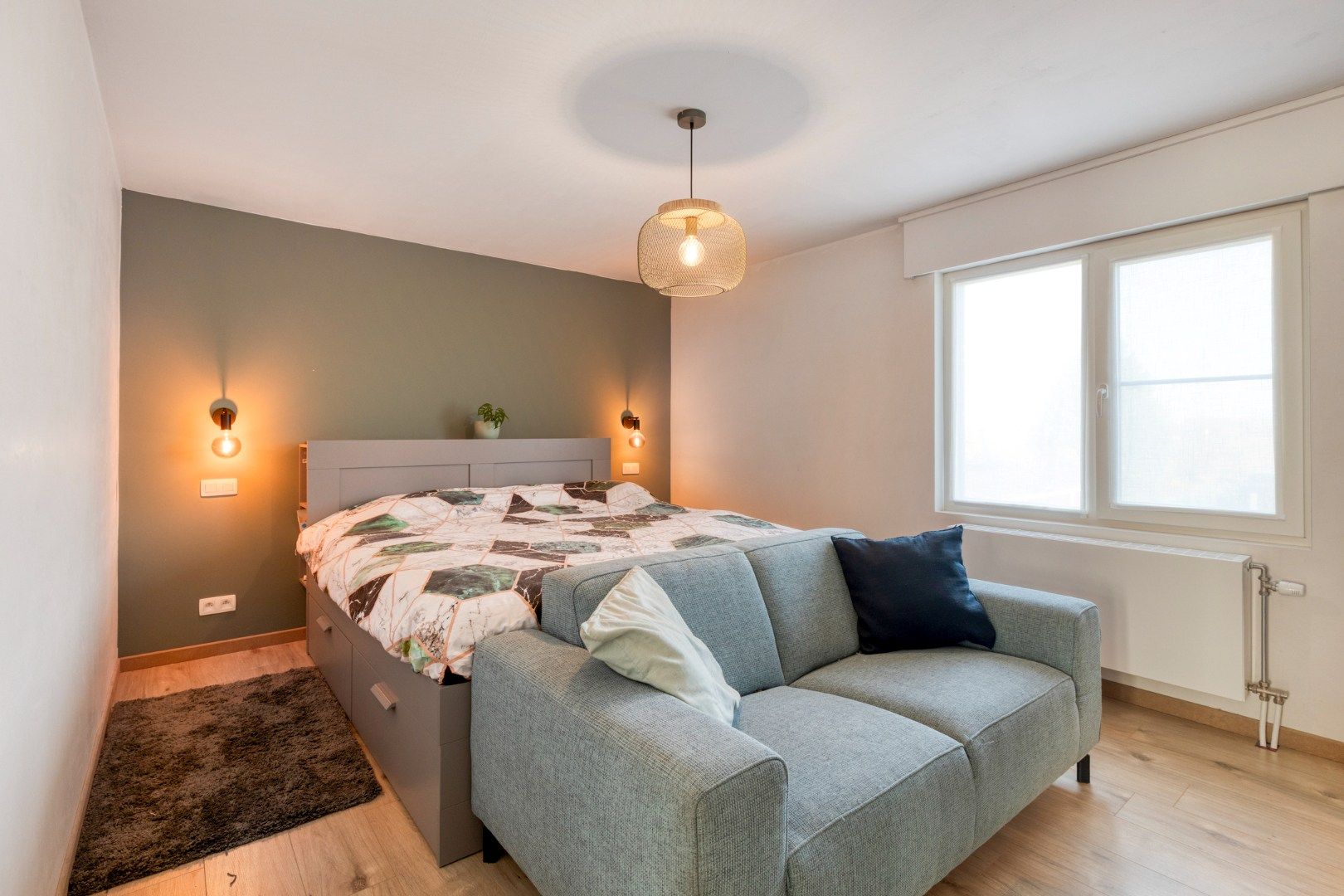 Gerenoveerde, halfopen woning op 840 m2! foto 10