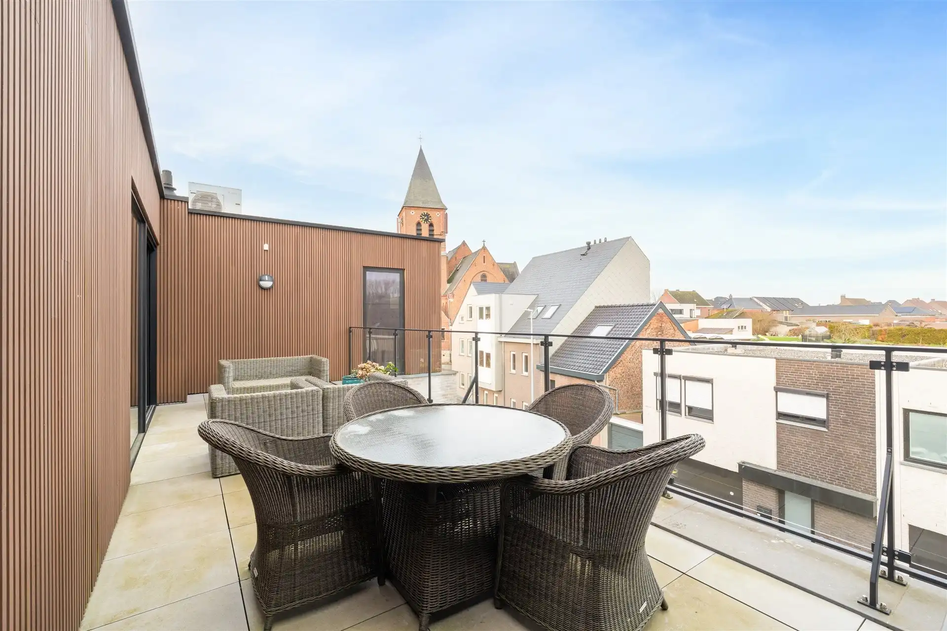 Exclusieve, luxueuze penthouse met 4 terrassen foto 14