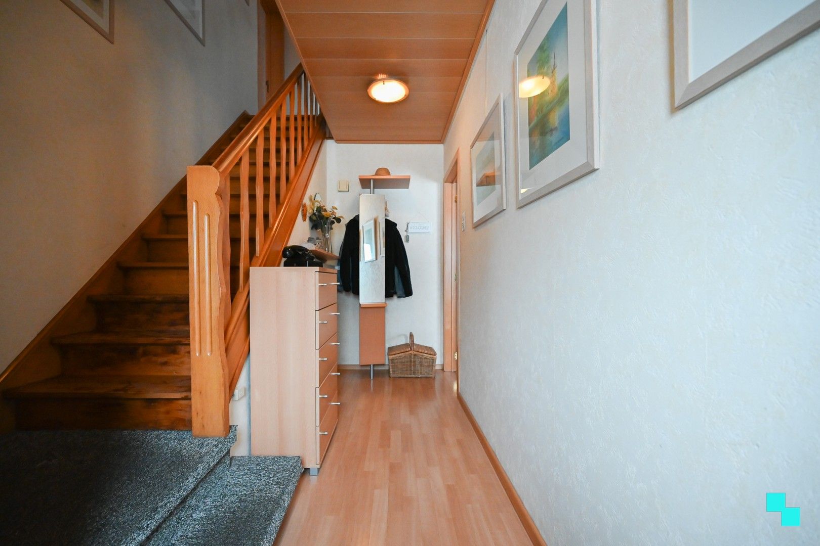 Verrassend ruime ééngezinswoning in Emelgem foto 2