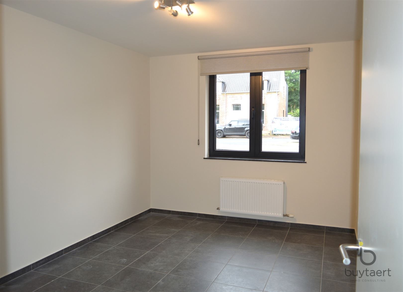 Gelijkvloers appartement met tuin te Zandhoven! foto 6