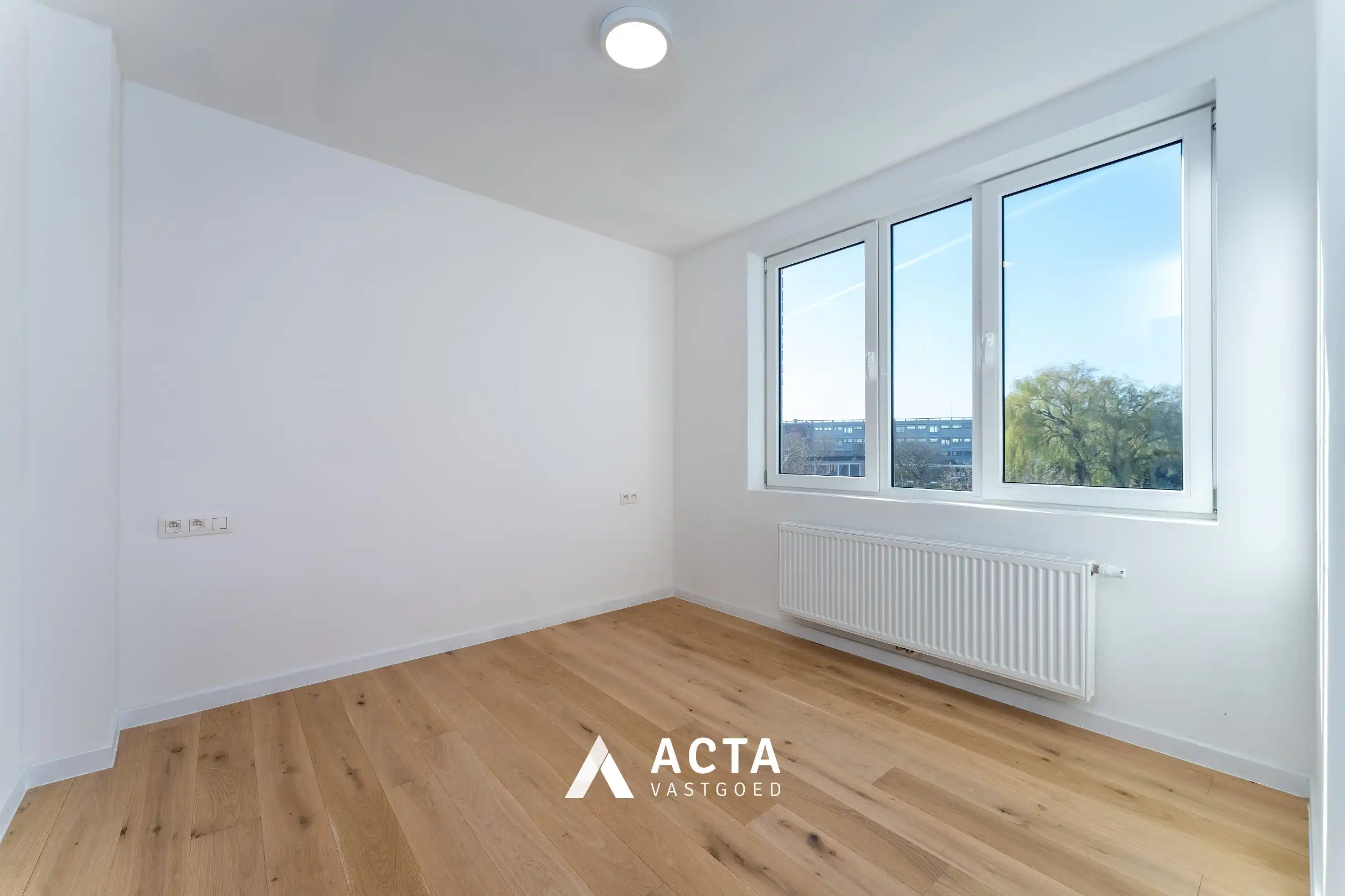 Recent gerenoveerd appartement met 2 slaapkamers op de tweede verdieping foto 7