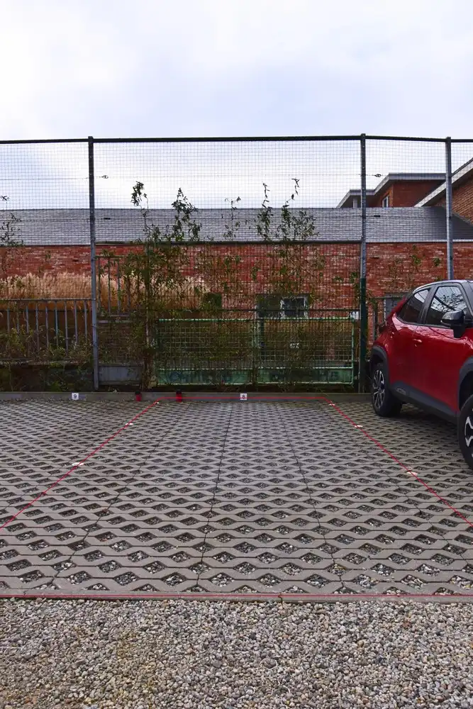 Verzorgd appartement met 2 slaapkamers en terras te huur nabij het centrum van Sint-Pieters-Leeuw foto 15