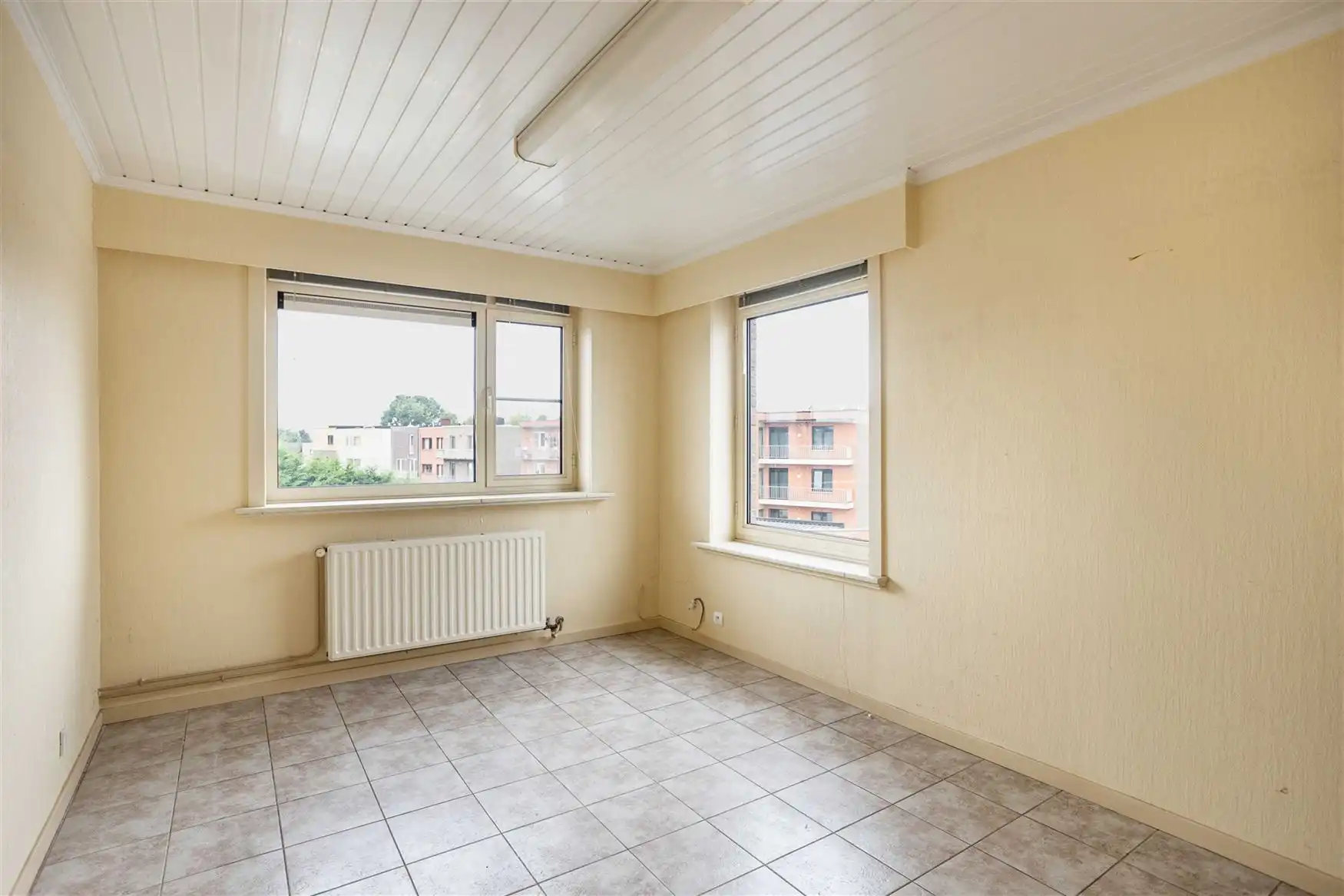 Ruim 3-slaapkamerappartement met zonneterras in Zwijnaarde foto 7
