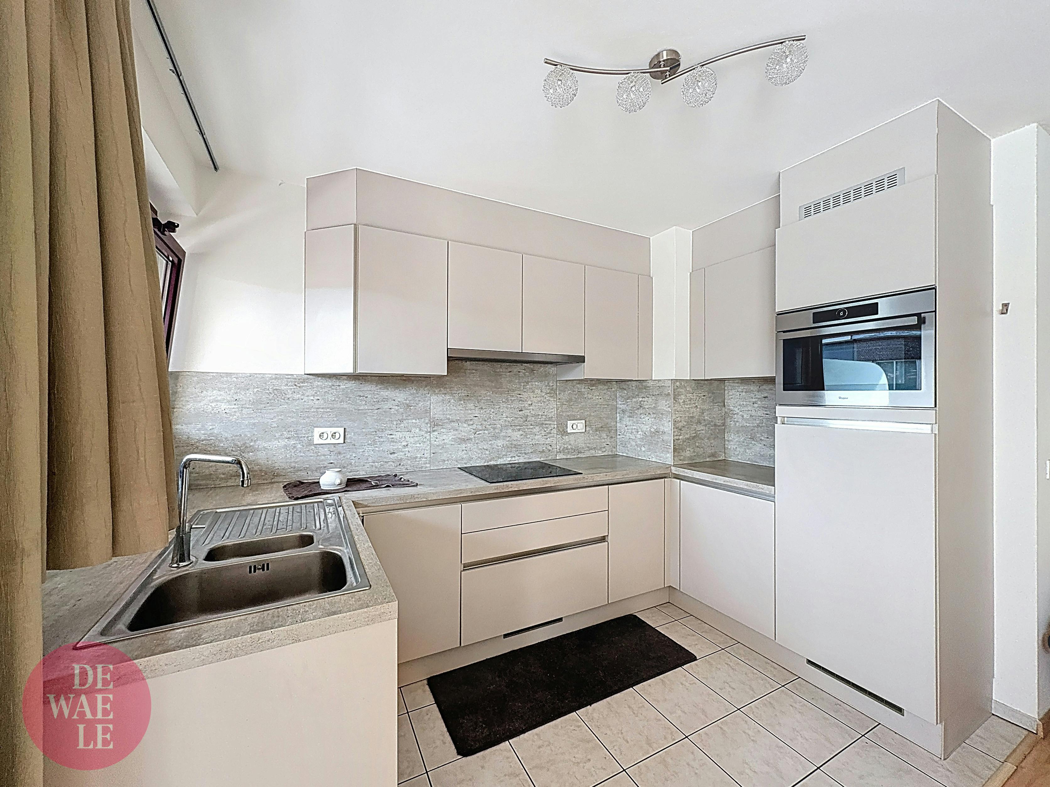 Appartement met 2 slaapkamers te huur in Lier. foto 3