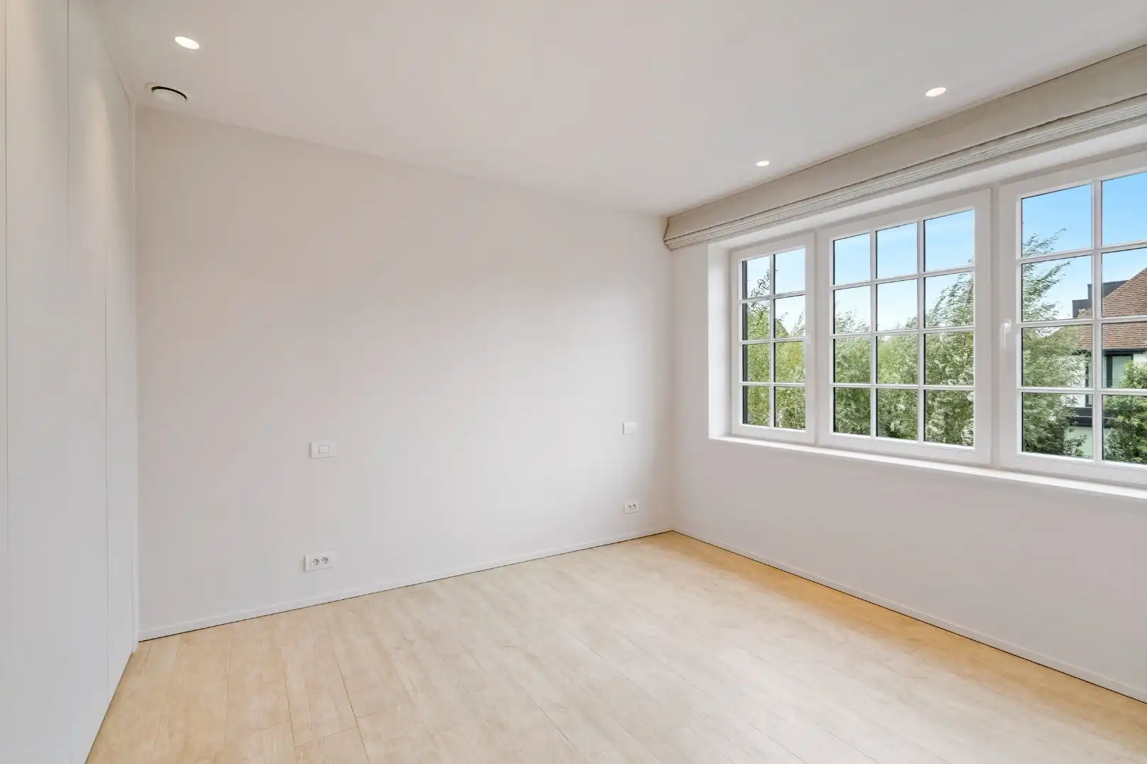 Duinenwater - zonnige en ruime woning met 5 slk's en dubbele garage!  foto 9