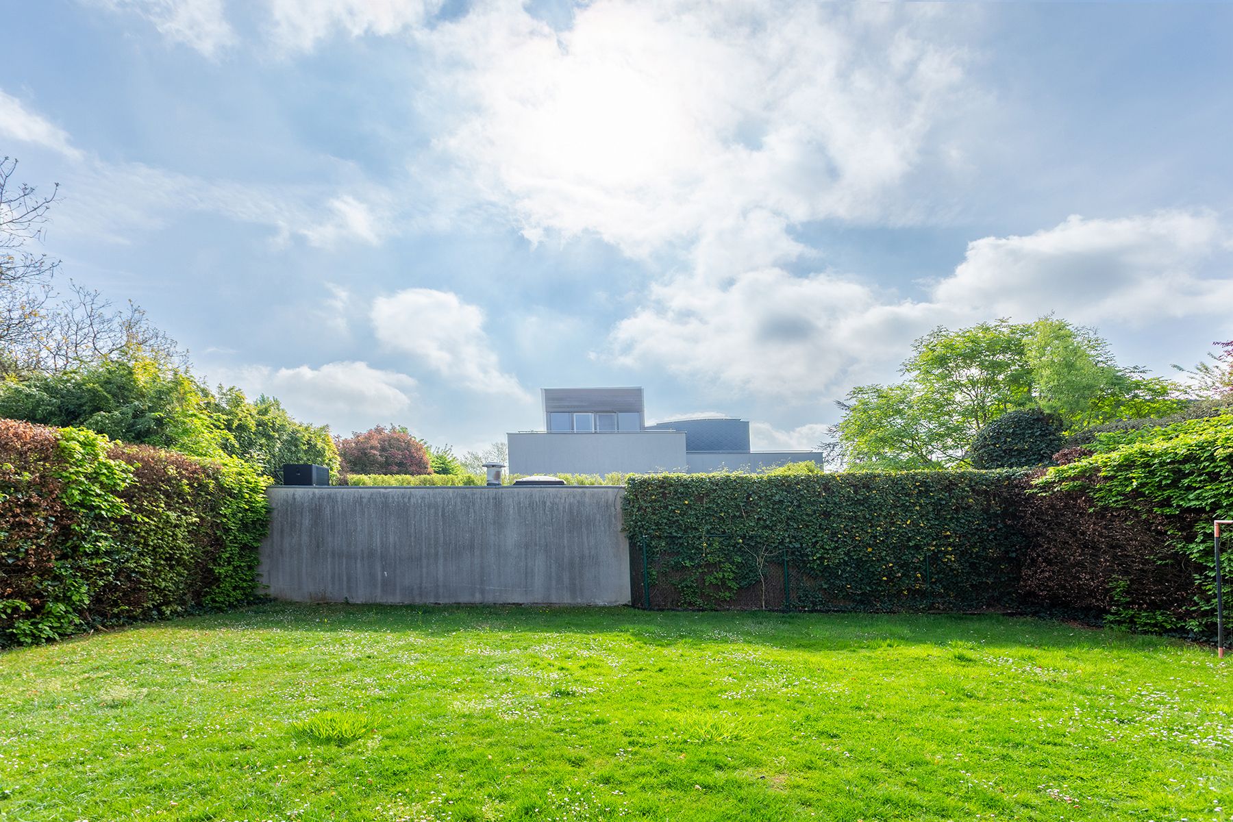 Exclusieve villa met tuin in rustige Elsdonckwijk foto 3