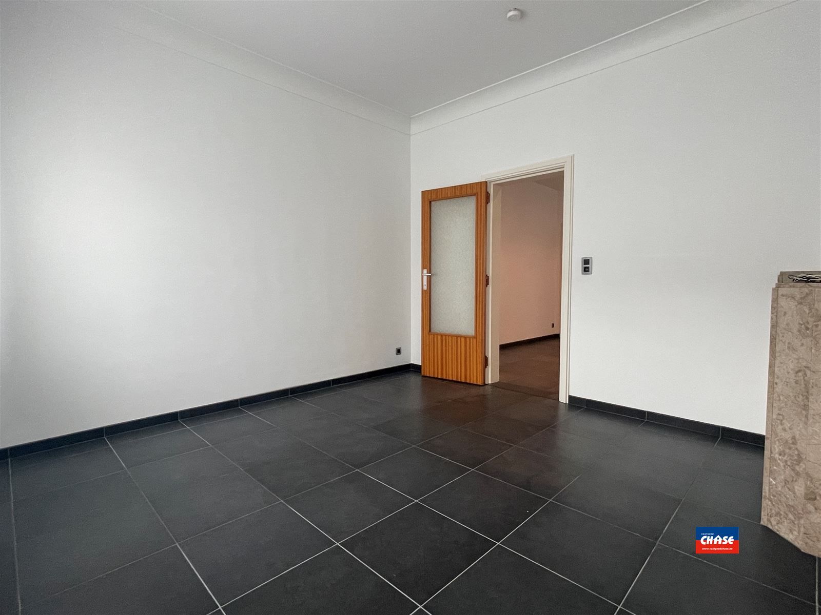 Gelijkvloersappartement met één slaapkamer, prachtige tuin en grote kelder foto 16