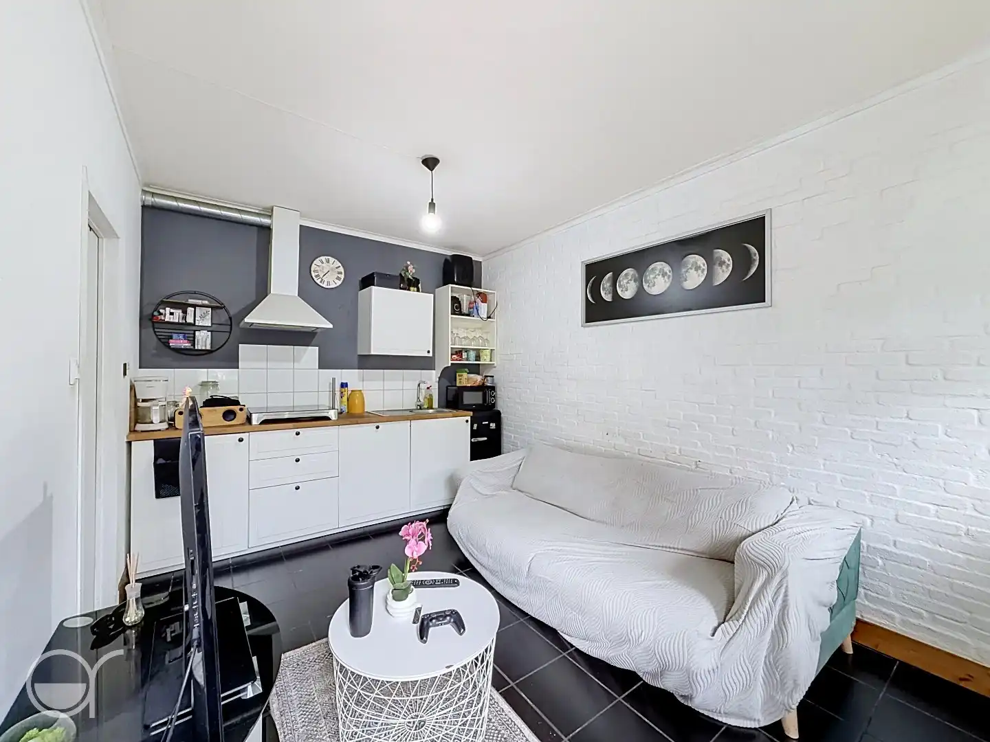 Rijwoning te huur foto 2