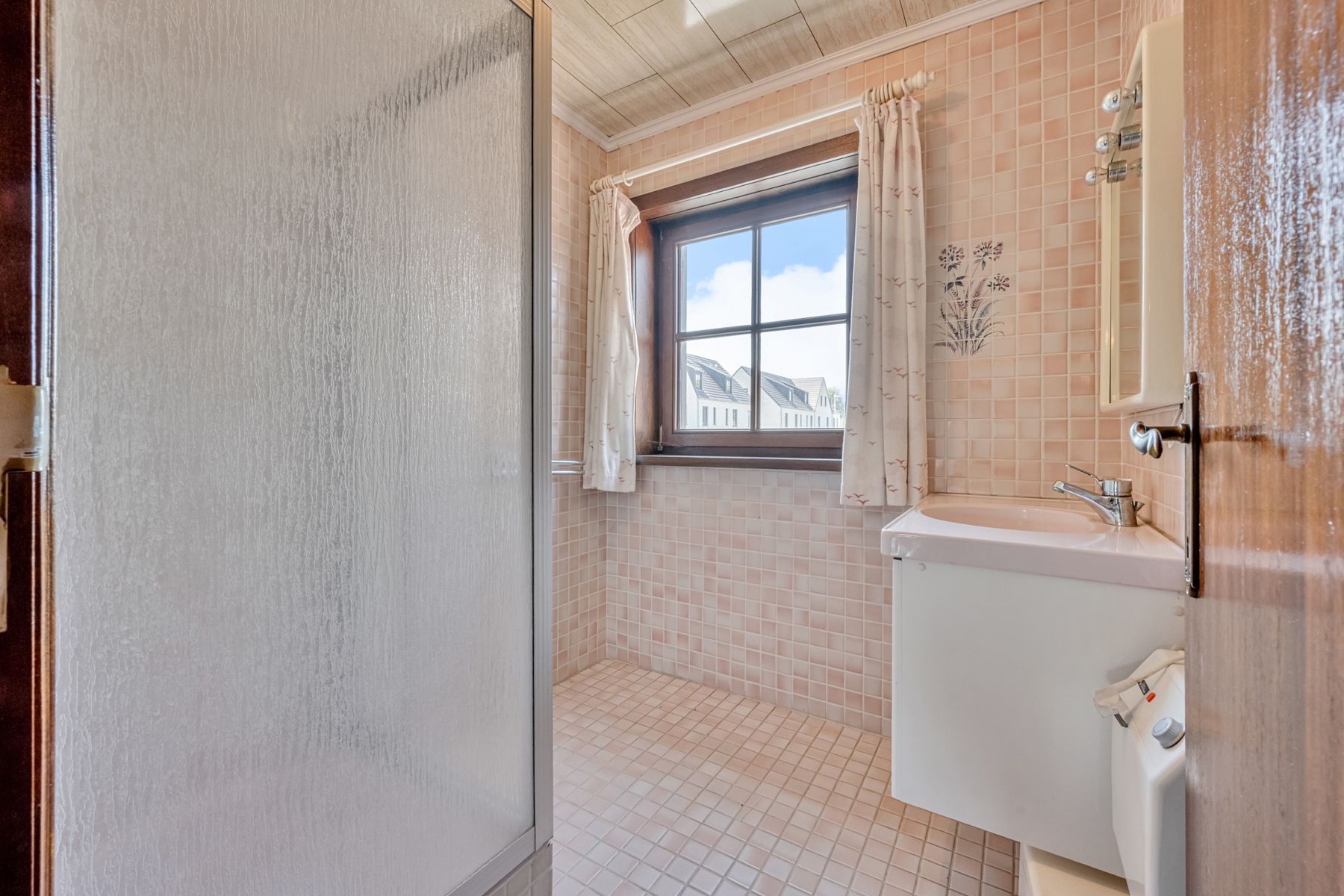 Ruime 4-slaapkamer woning met zuidgerichte tuin foto 23