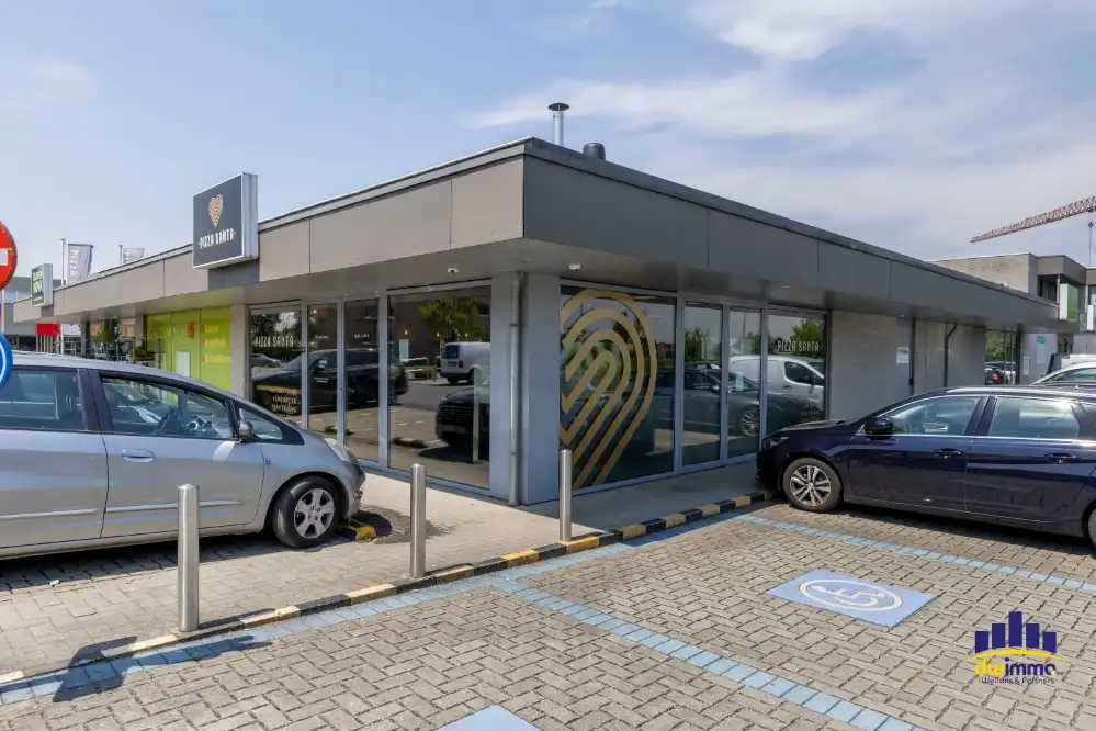 Horecazaak ter overname op toplocatie in Aalter – Ideaal voor take-away, delivery of nieuw horecaconcept foto 10