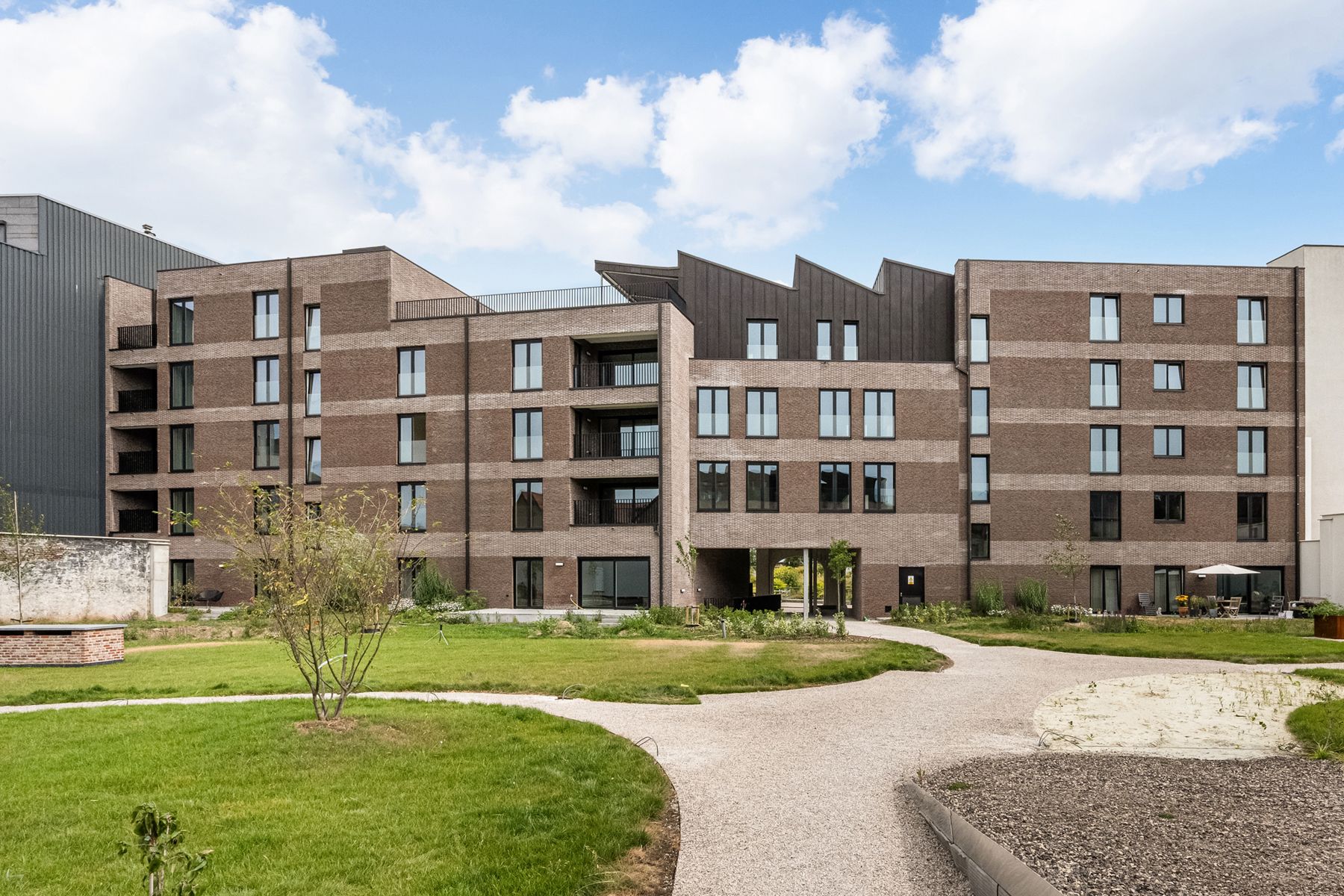 Nieuwbouw maisonnette met 3 slpks + terras foto 15