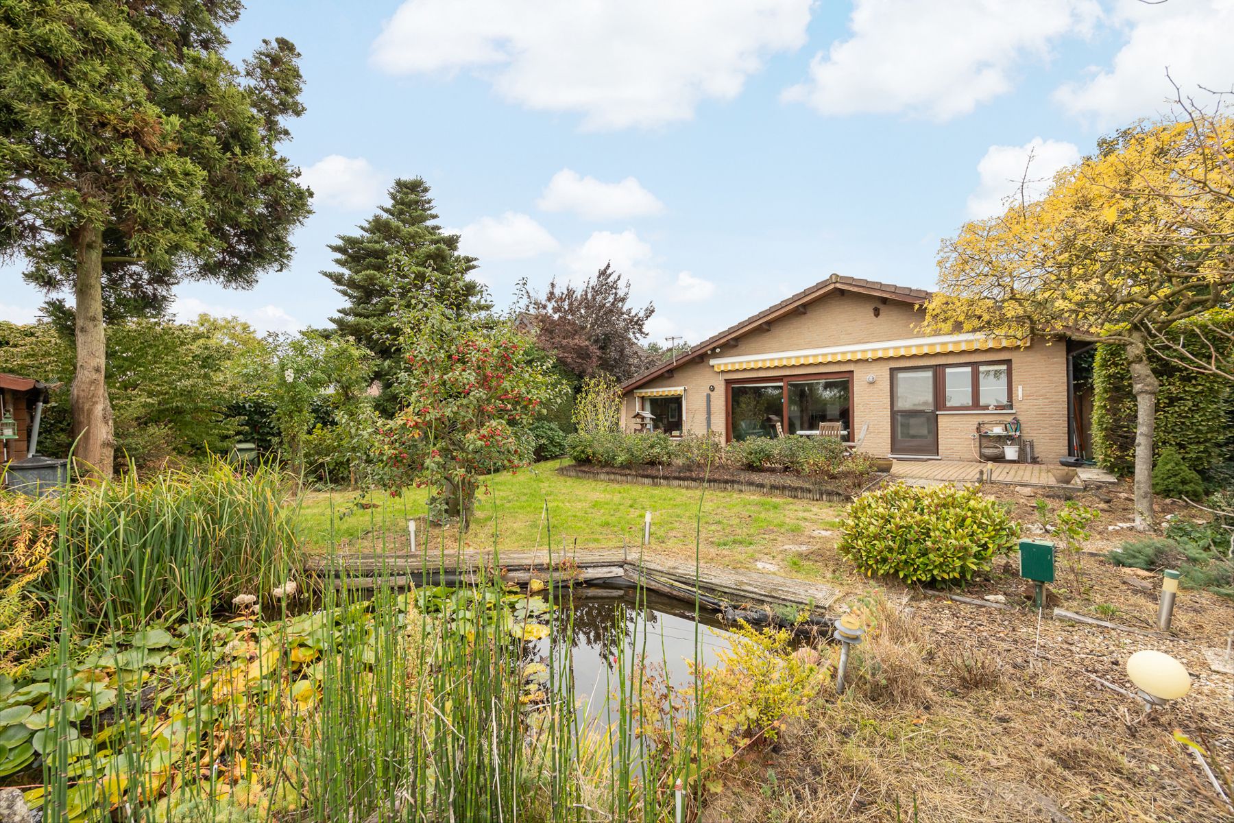 Laagbouwwoning met 2 slaapkamers op een zuid georiënteerd perceel van 720m². foto 19