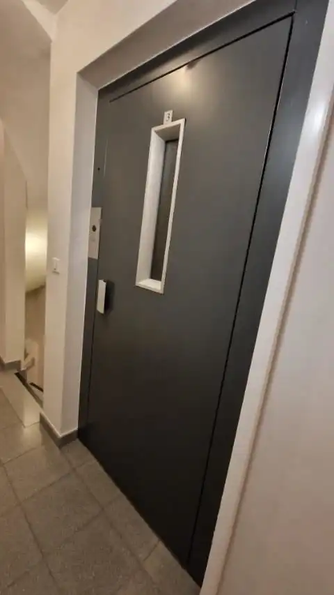 Praktisch ingericht en ruim APPARTEMENT met 2 slaapkamers, mooie leefruimten en garage in centrum van Tienen. foto 37