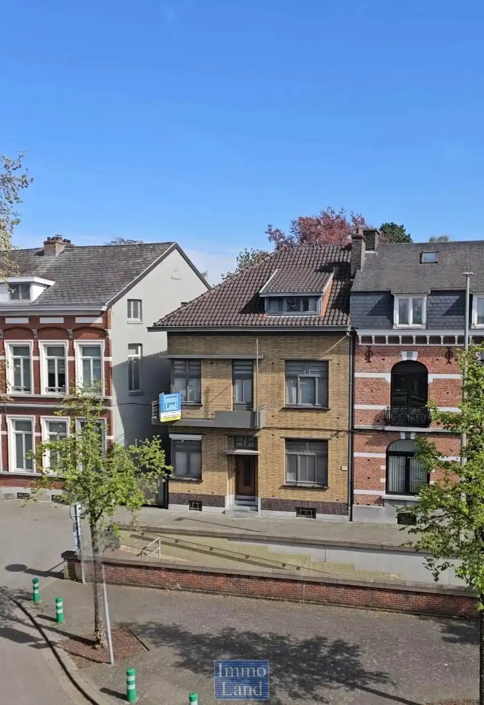 Huis te koop foto {{pictureIndex}}