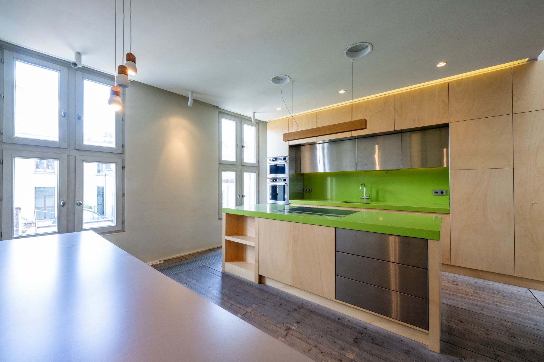 Pand met handelsruimte en woonfunctie nabij Meir foto 16