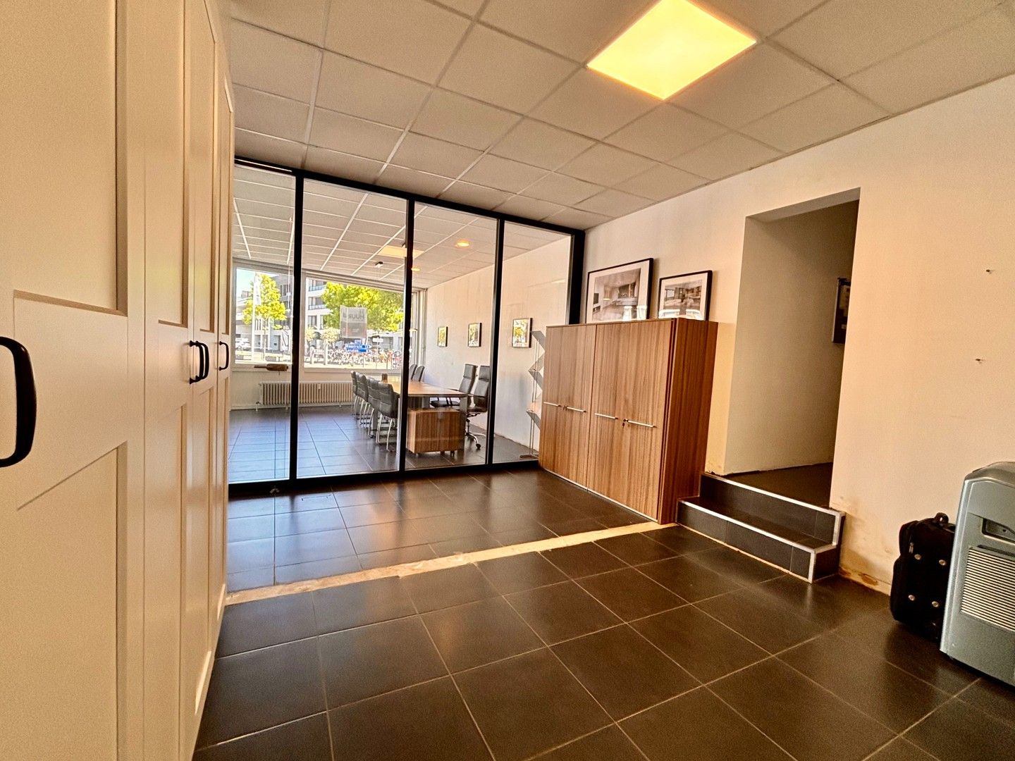 Kantoorruimte te huur in het hart van Zutendaal foto 7