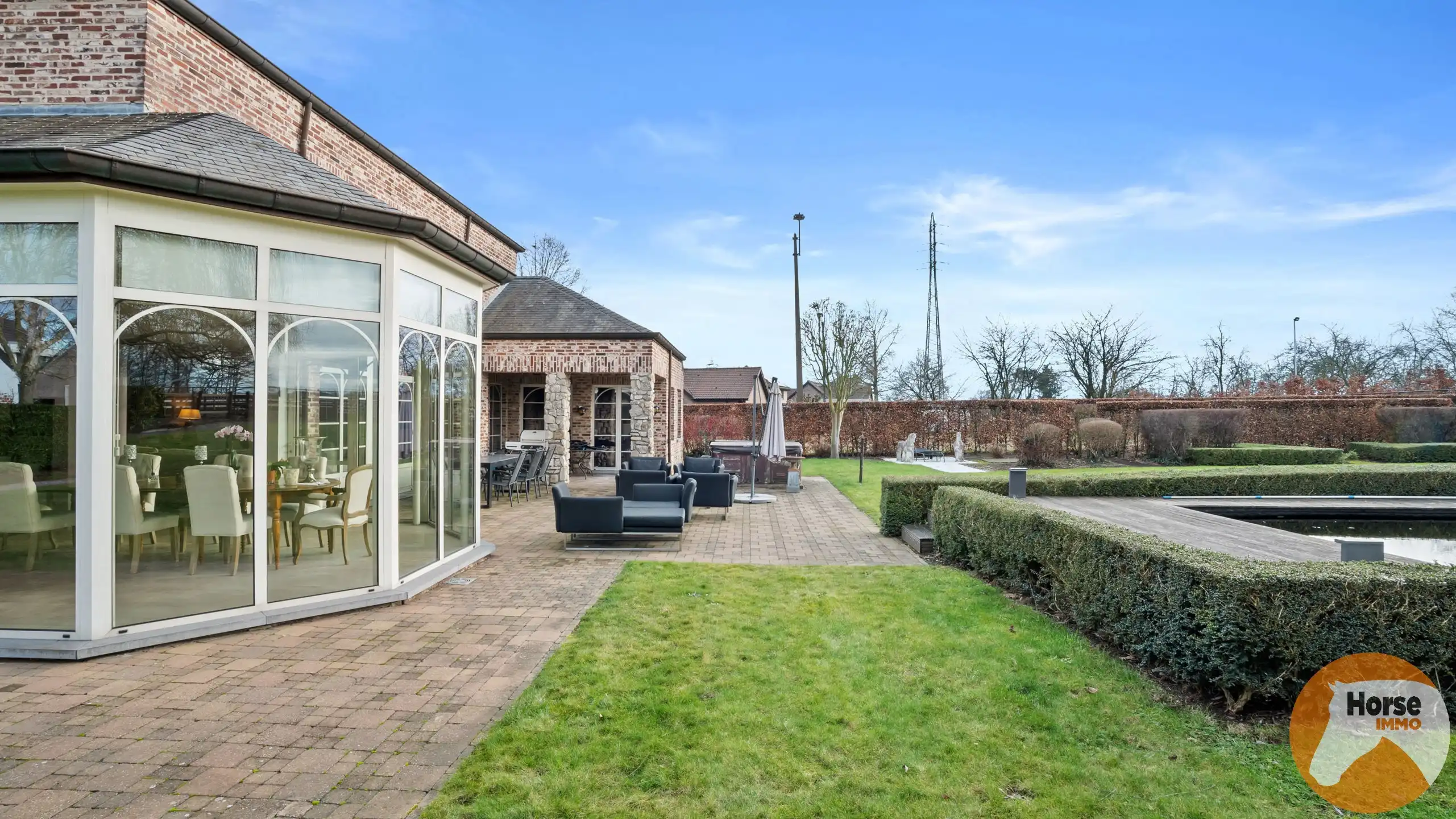 BORNEM – Professionele paardenaccommodatie met villa op 3HA foto 37