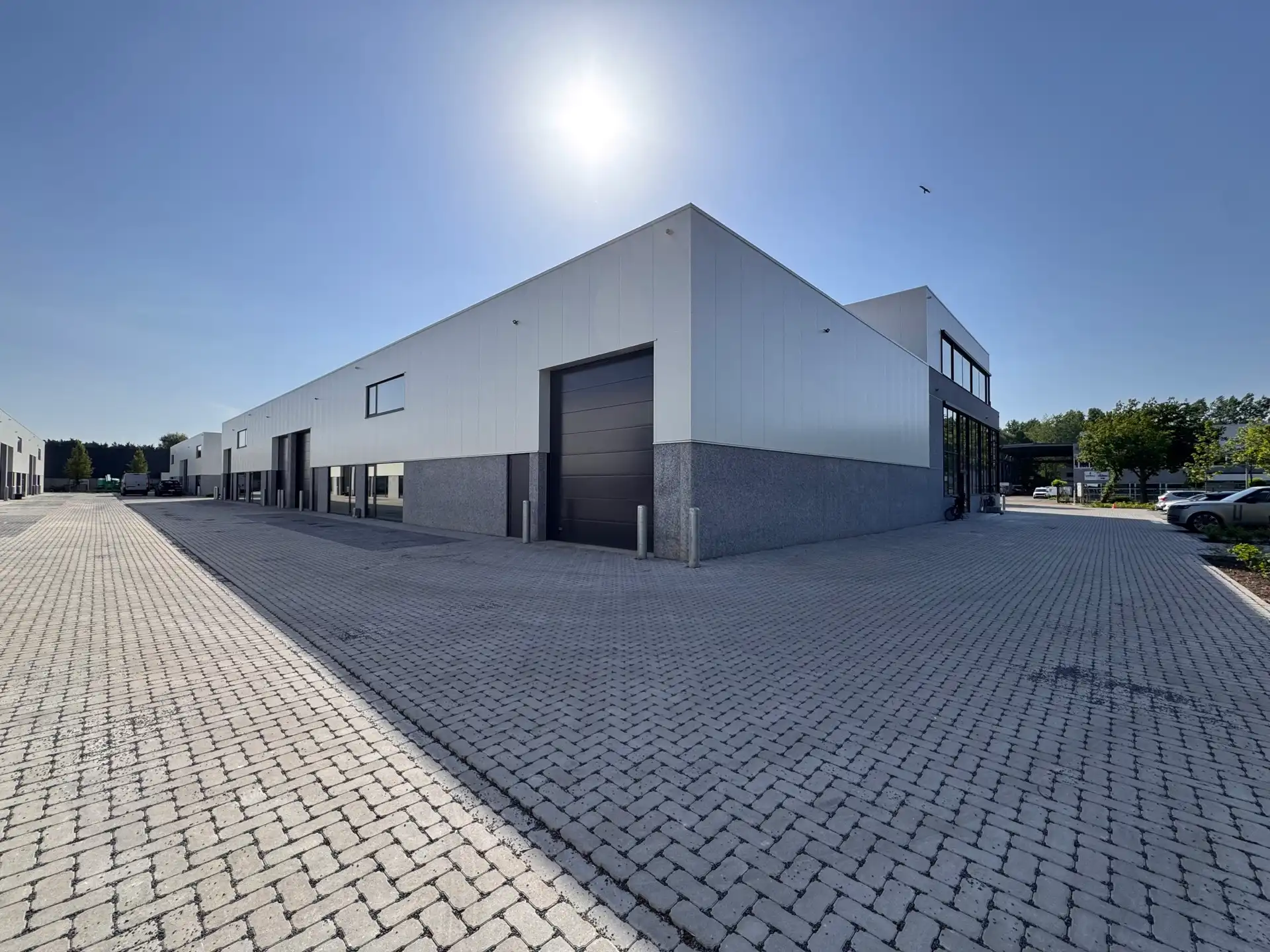 Nieuwbouw KMO-units te huur te Kapellen foto 4