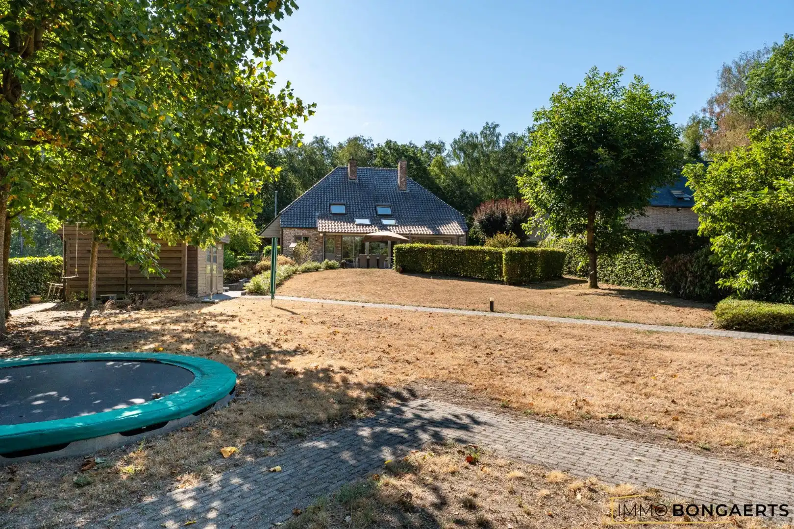 Bijzonder ruime woning op een uitzonderlijk perceel van maar liefst 16 are foto 31