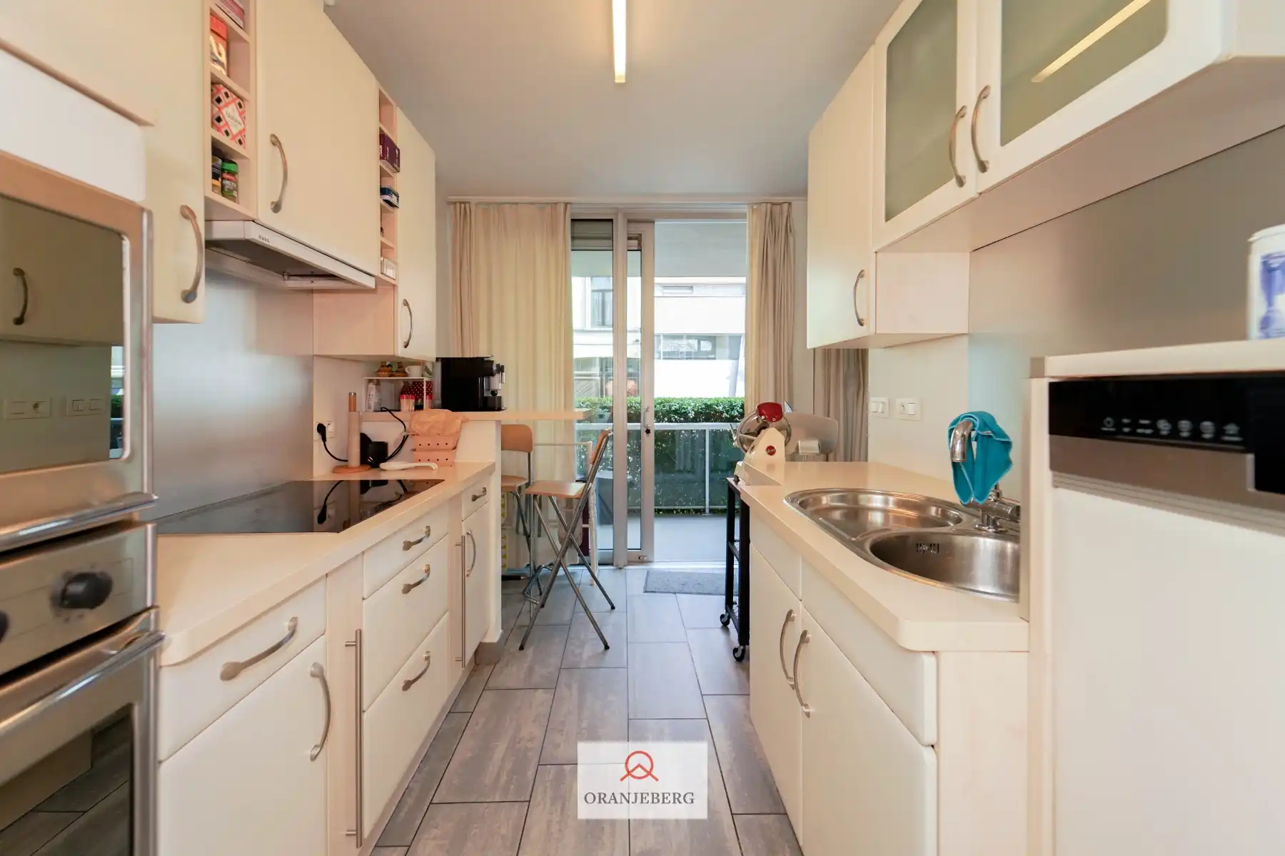 Gelijkvloers appartement aan de Visserij met 2 terrassen en 2 slpk's foto 4