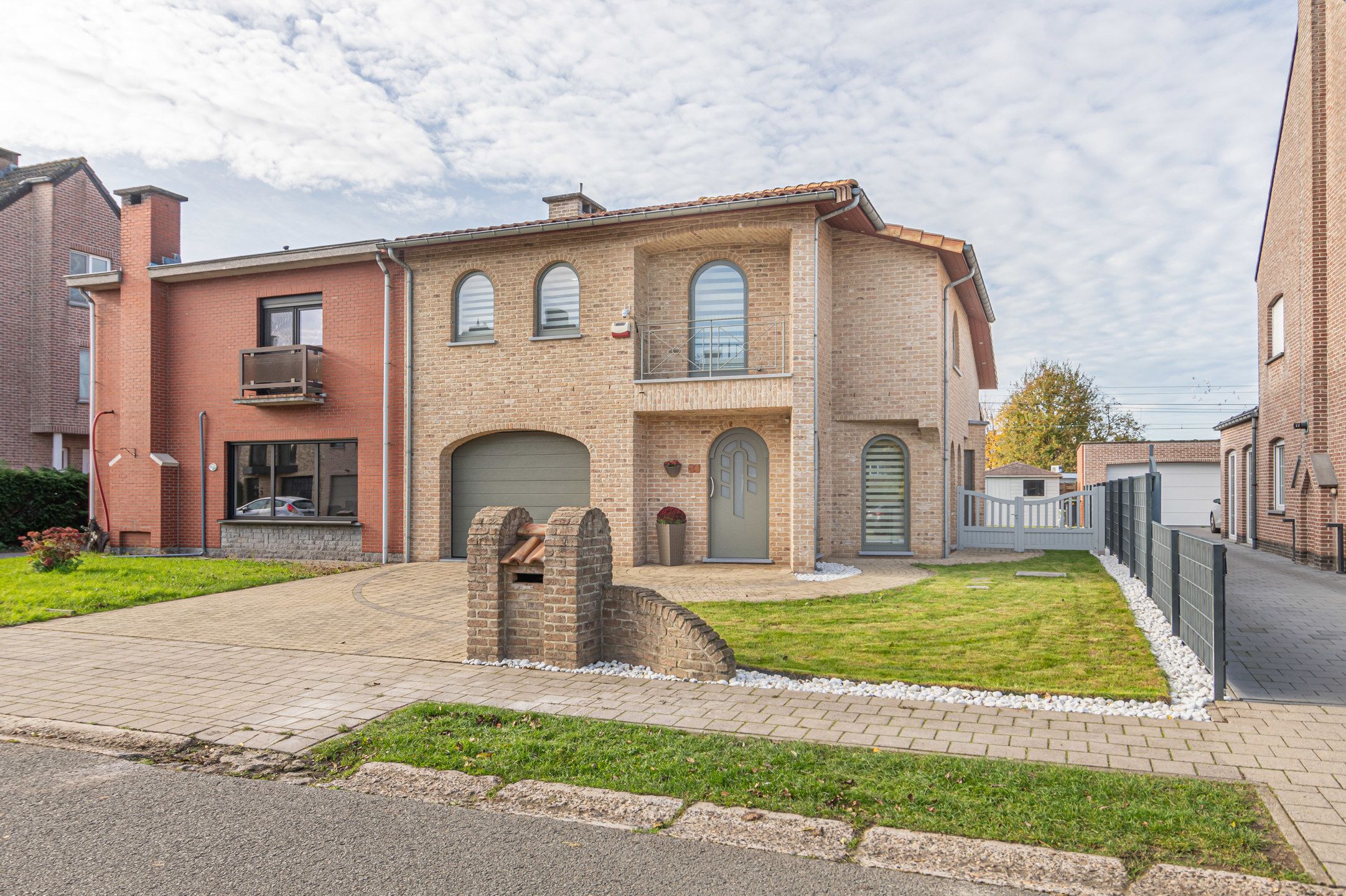 Instapklare & energiezuinige HOB in rustige woonwijk foto {{pictureIndex}}