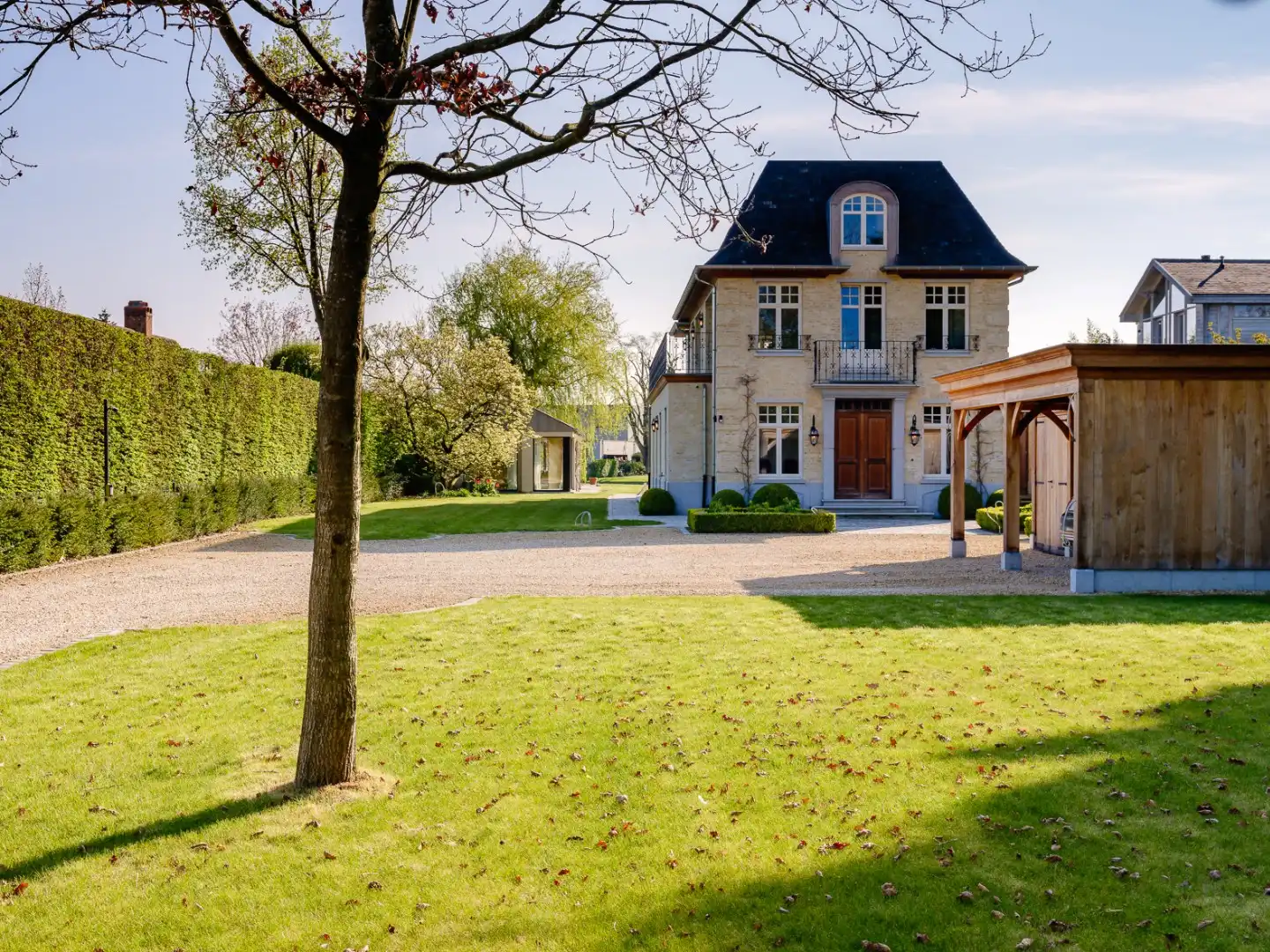 Exclusieve Franse manoir villa met bijhuis aan de Leie  foto {{pictureIndex}}