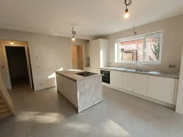prachtig gerenoveerd duplex appartement  foto 3