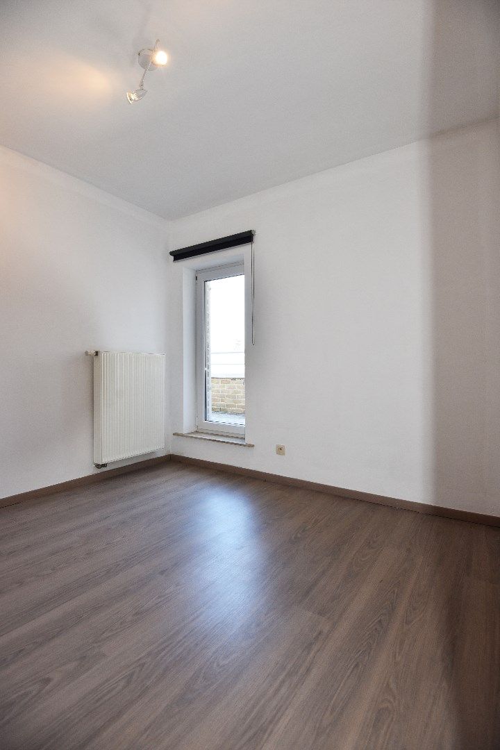 Ruim gezellig appartement 109 m²  te centrum Maldegem foto 7