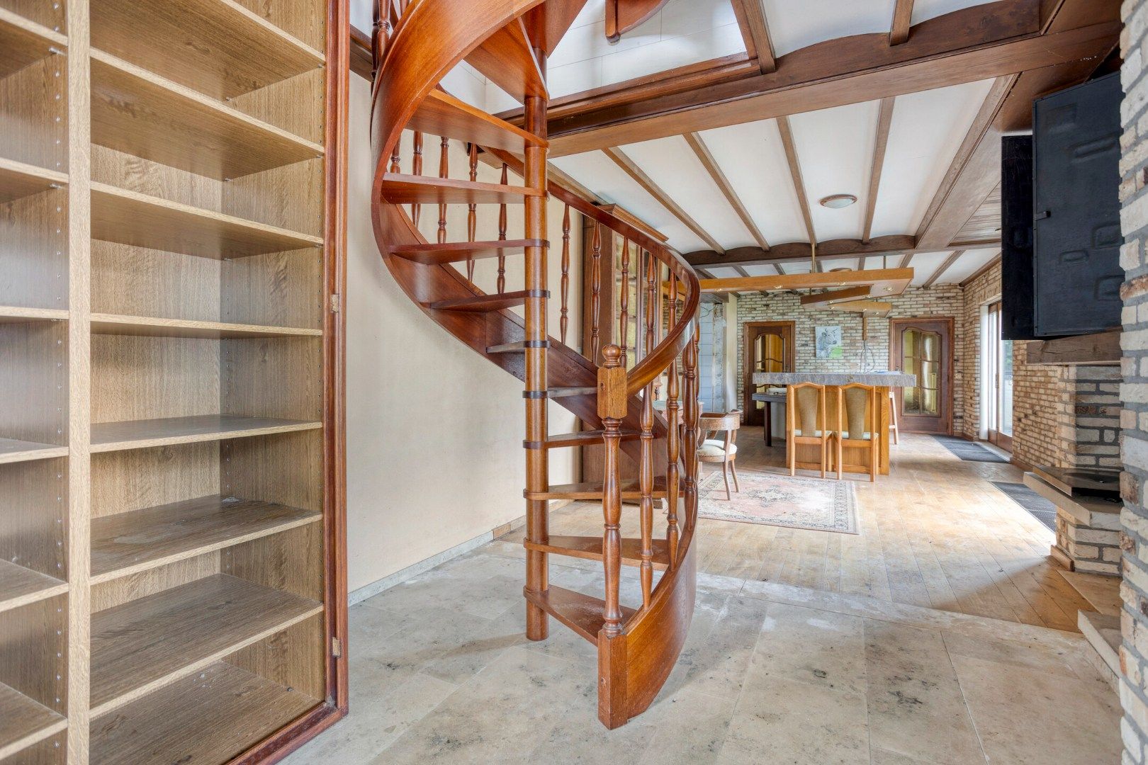 Ruime woning met handelsruimte en tuin in het rustige Vreren foto 23