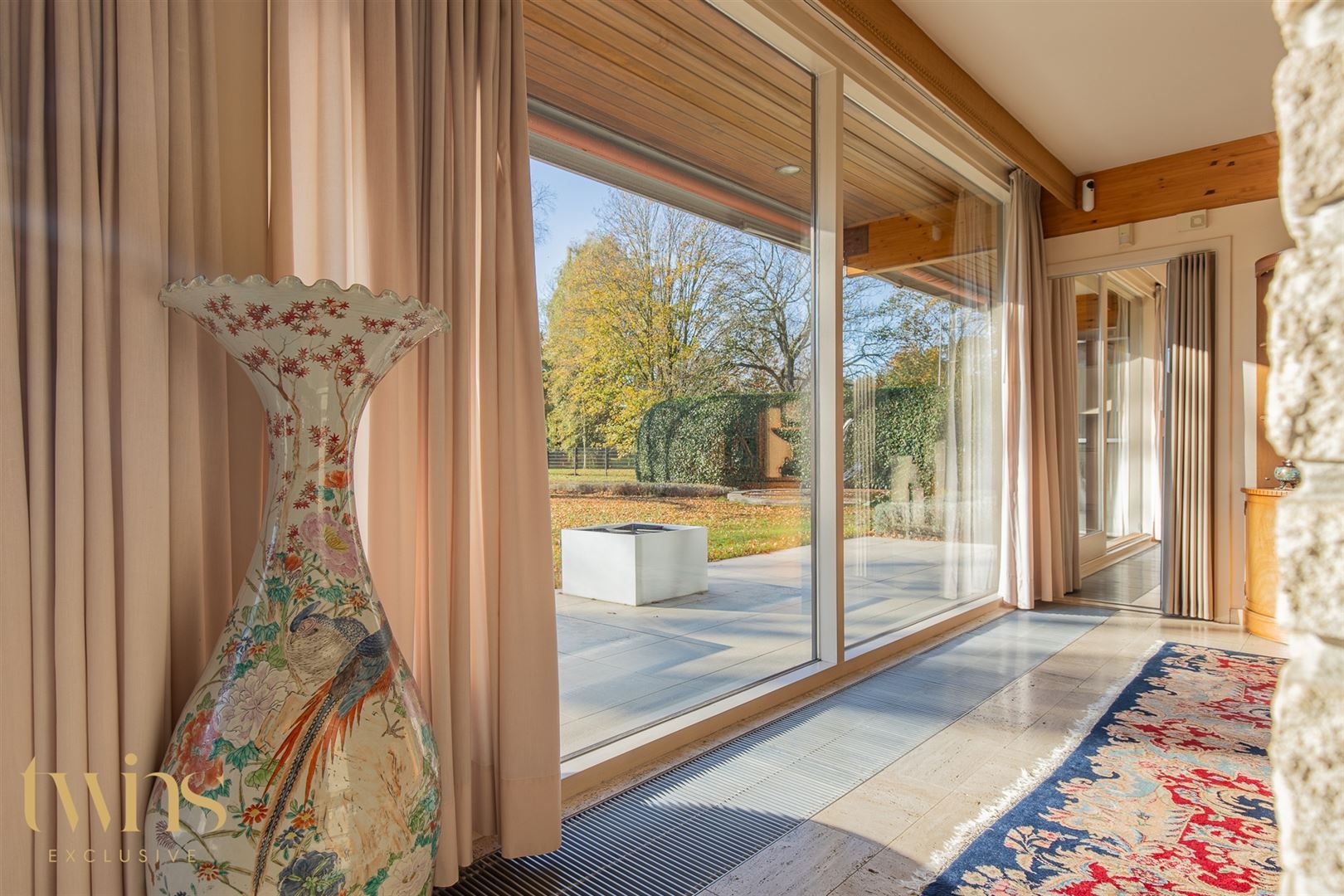 Stijlvolle villa-bungalow op ruim perceel met zuidgerichte tuin  foto 9