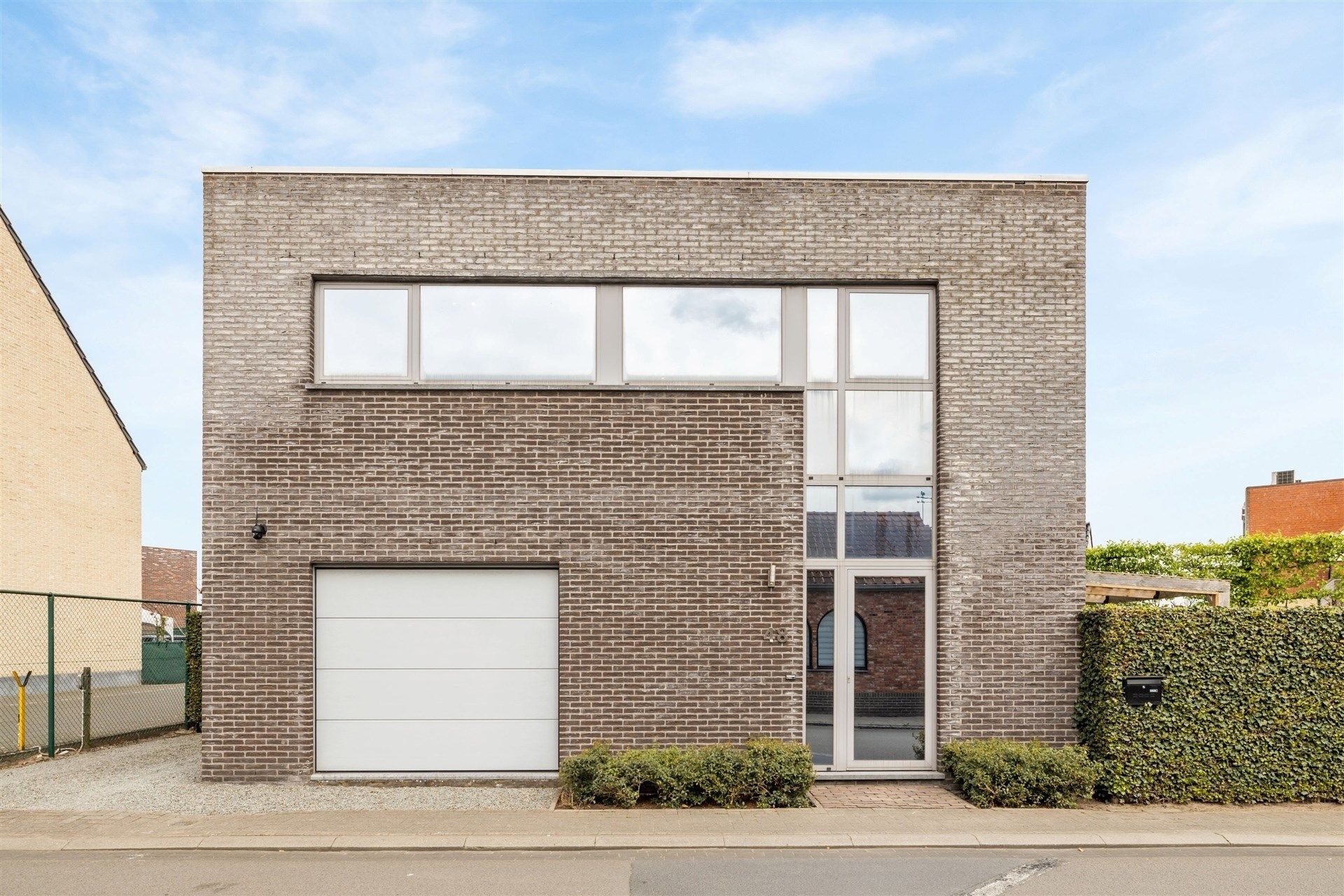 Recente gezinswoning met 3 slaapkamers en inpandige garage (BJ 2014) foto 32