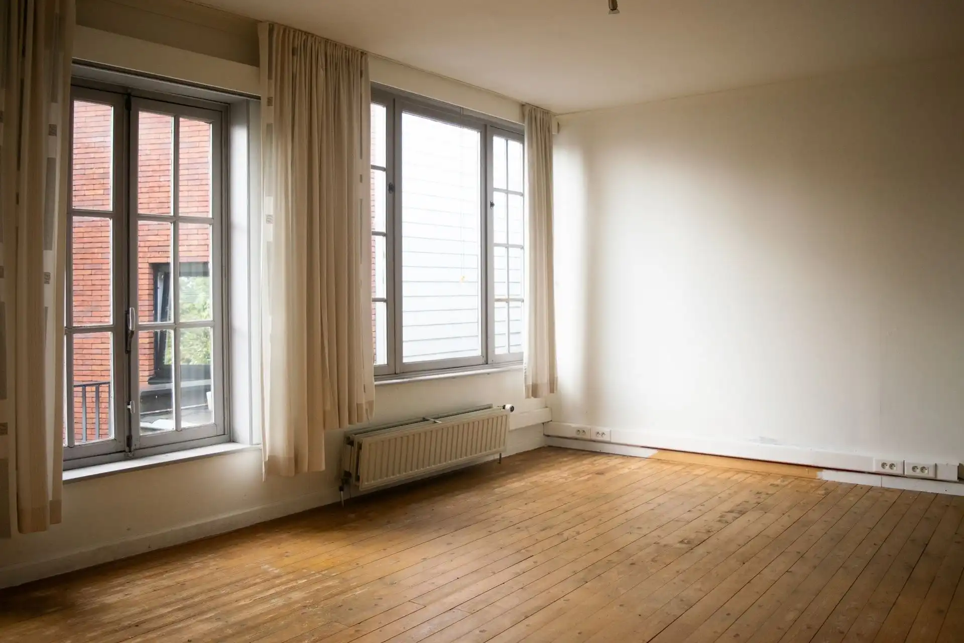 Handelspand met appartement foto 22