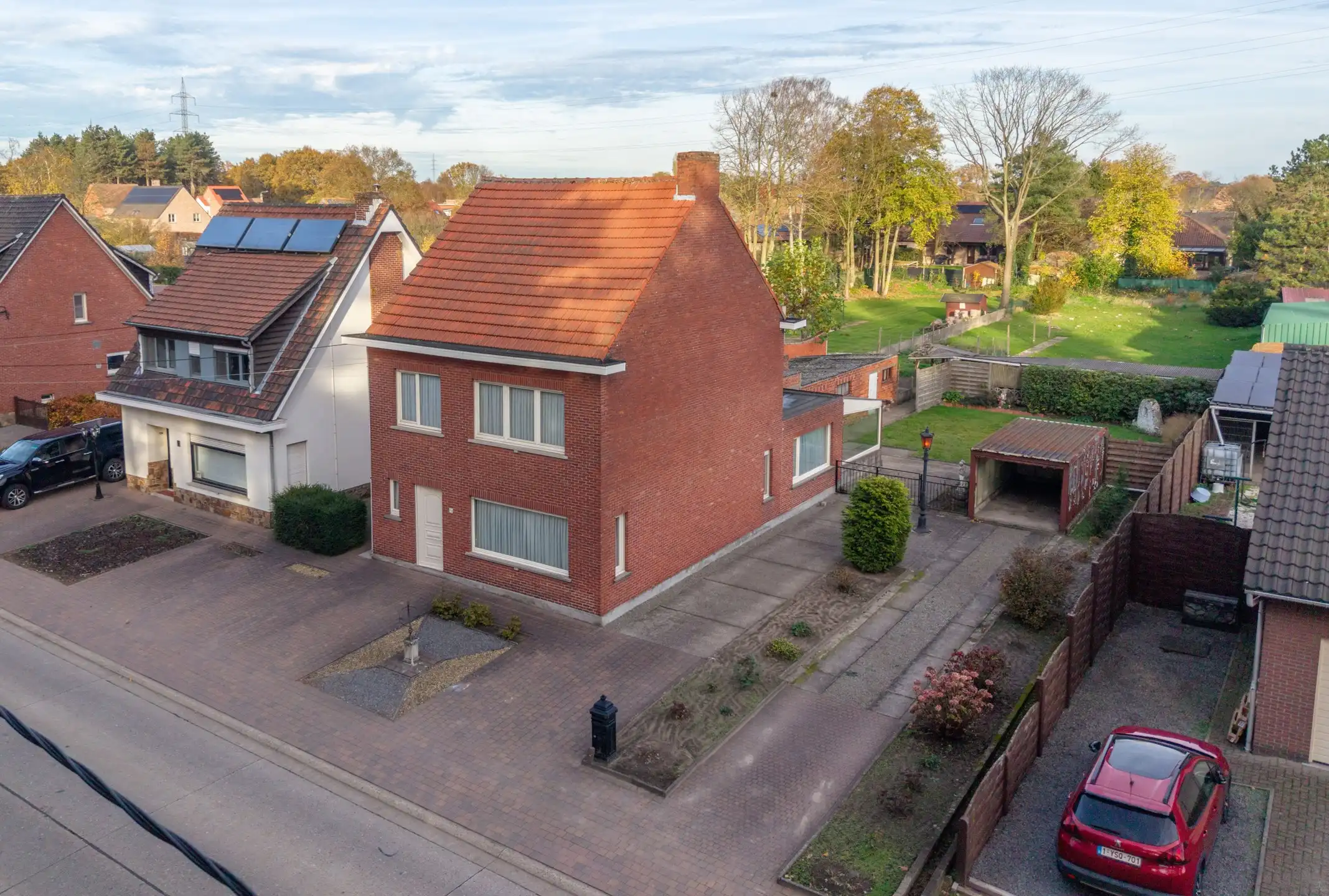 Te renoveren woning met 3 slpk's op ruim perceel te Beerse foto 36