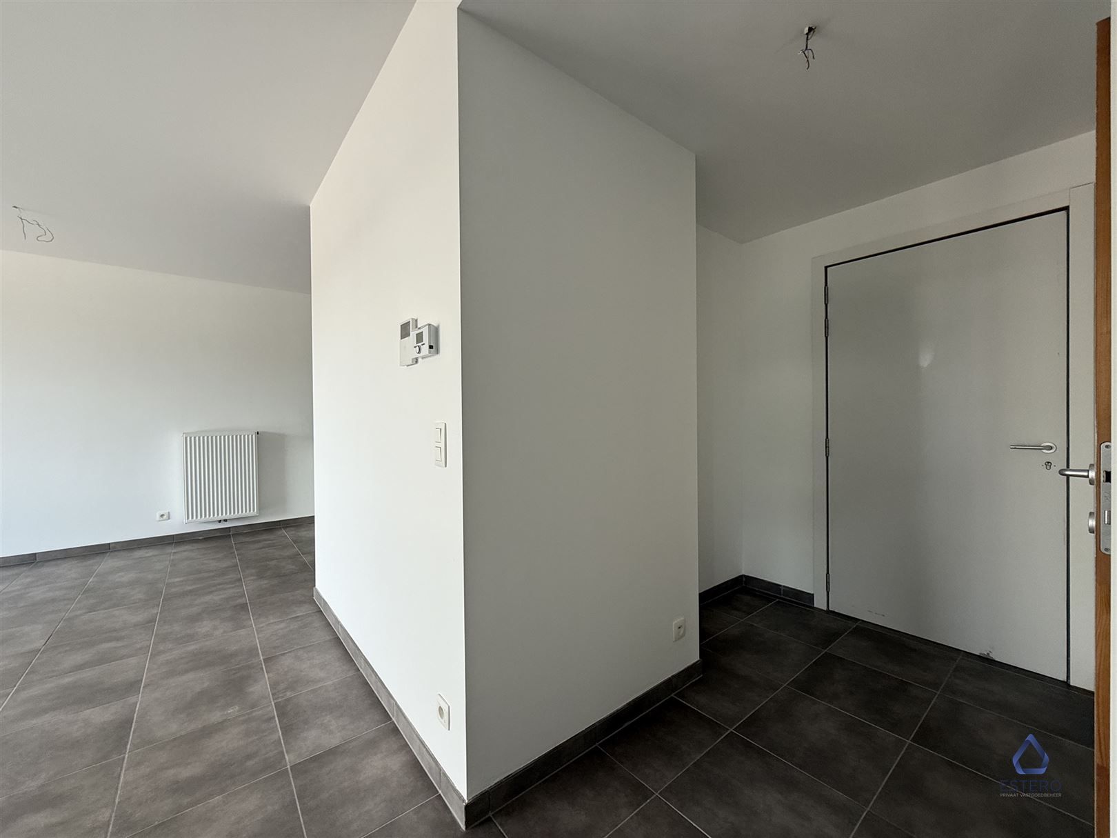 Nieuwbouwappartement met 1 slaapkamer en terras foto 2