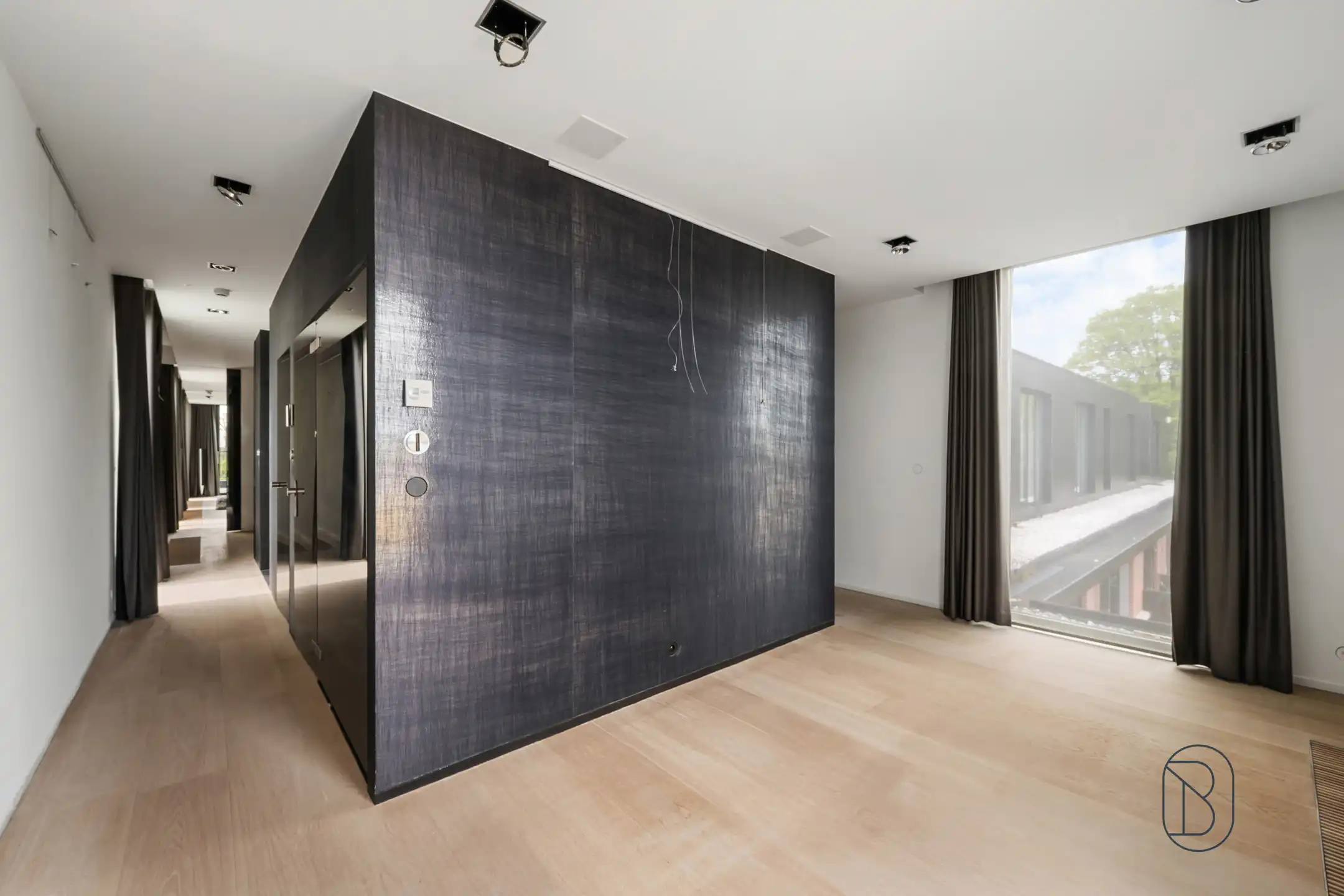 Topgelegen lichtrijke penthouse met prachtig terras foto 18