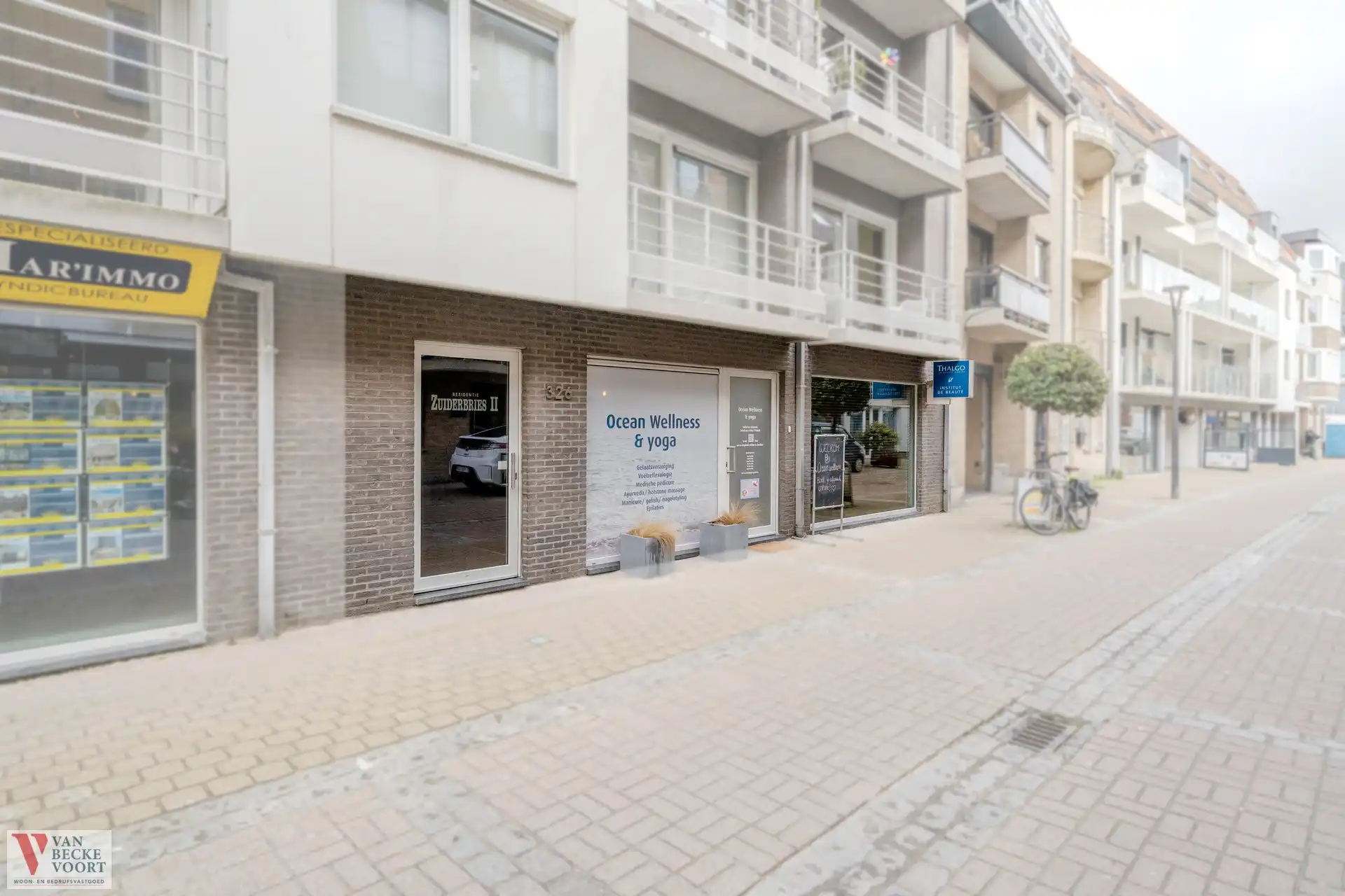 Handelsgelijkvloers 110m² Bredene foto 10