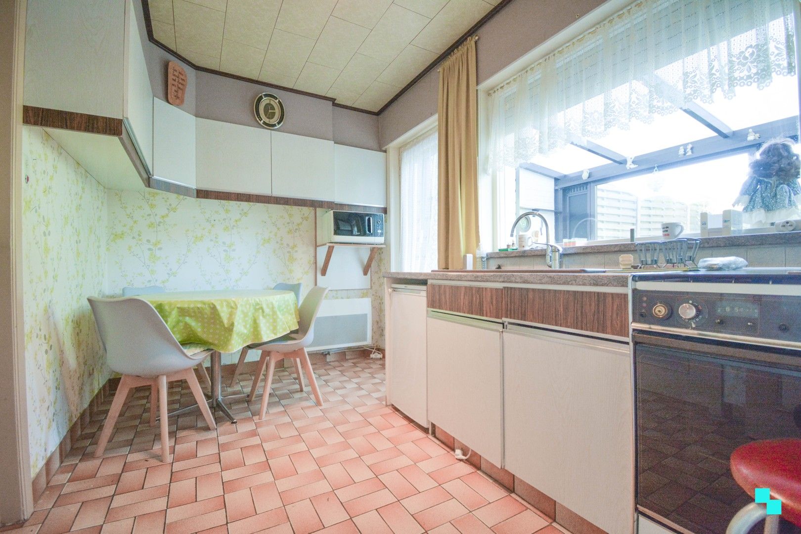 Te renoveren HOB met vier slaapkamers te Hooglede foto 6