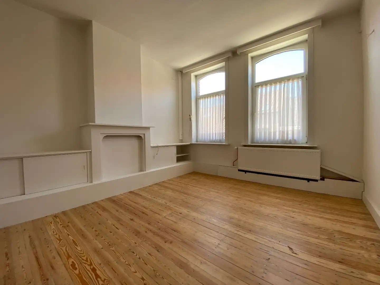 Ruim appartement in het bruisende centrum van Deerlijk TE HUUR! foto 9