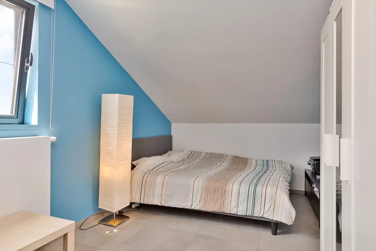 FLEXIBEL DUPLEX APPARTEMENT VAN 183M² MET 5 SLAAPKAMERS MET ZORG- EN WOONOPLOSSING NABIJ CENTRUM TONGEREN. foto 26