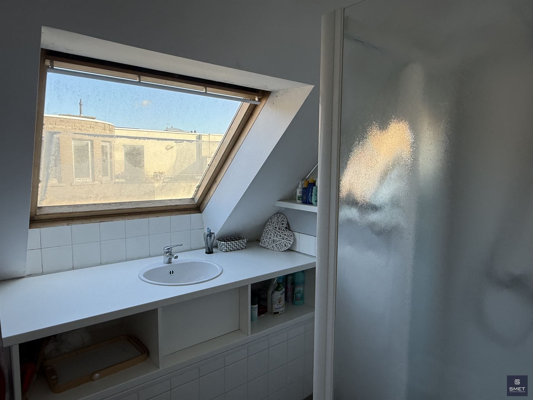 OPBRENGSTEIGENDOM MET 3 APPT EN 3 GAR foto 21
