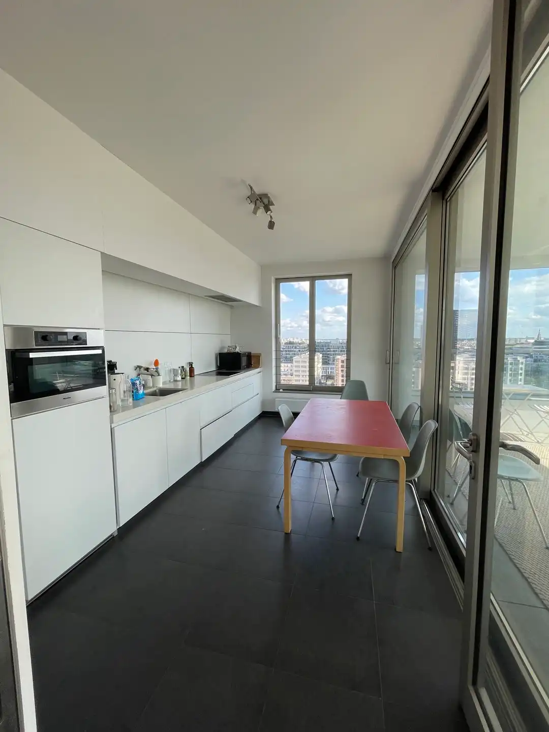 ANTWERPEN - Uitzonderlijk appartement met weids uitzicht  foto 5