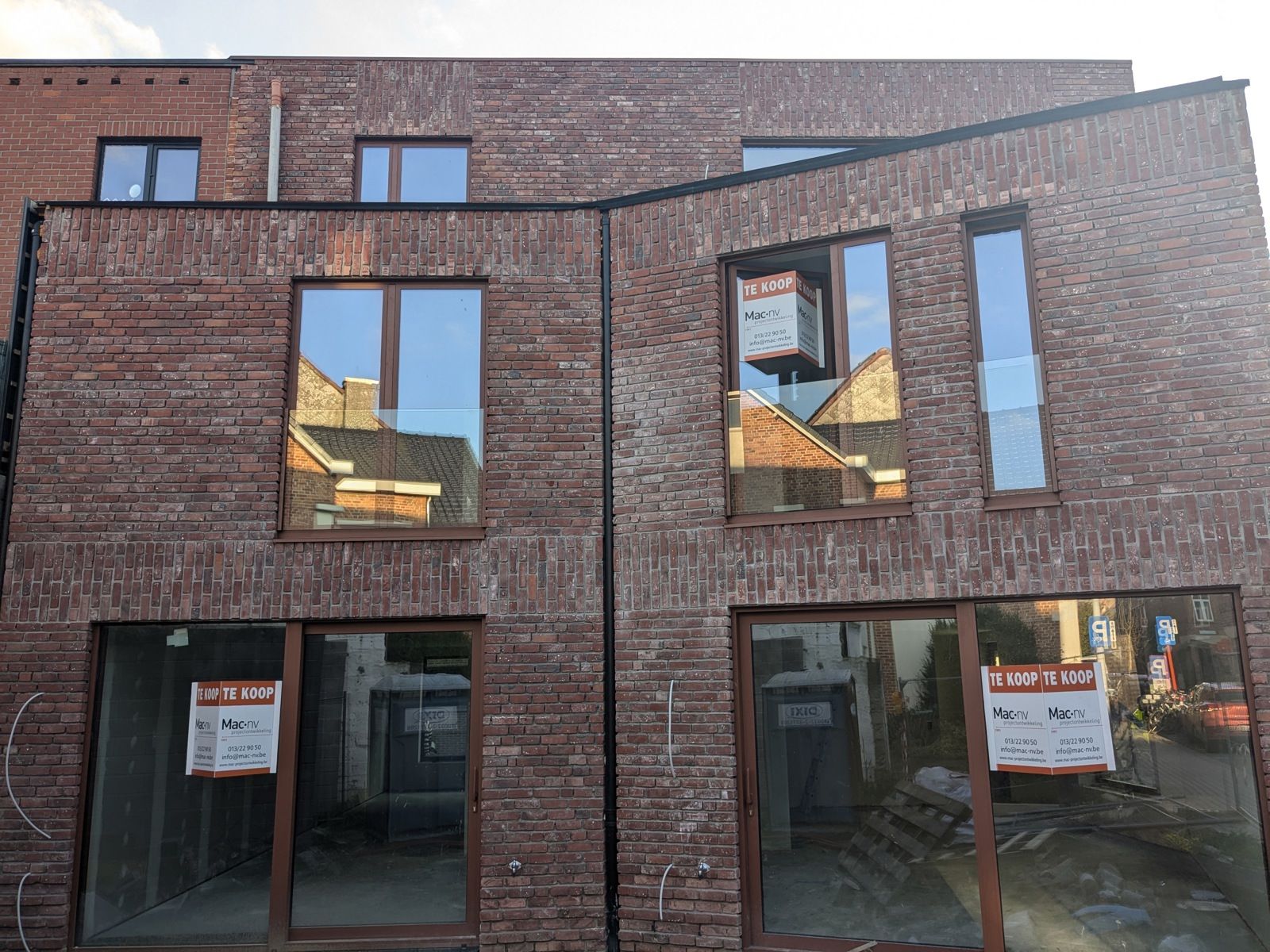 Nieuwbouw duplex met grote ramen en tuintje 6% BTW mogelijk! foto 5