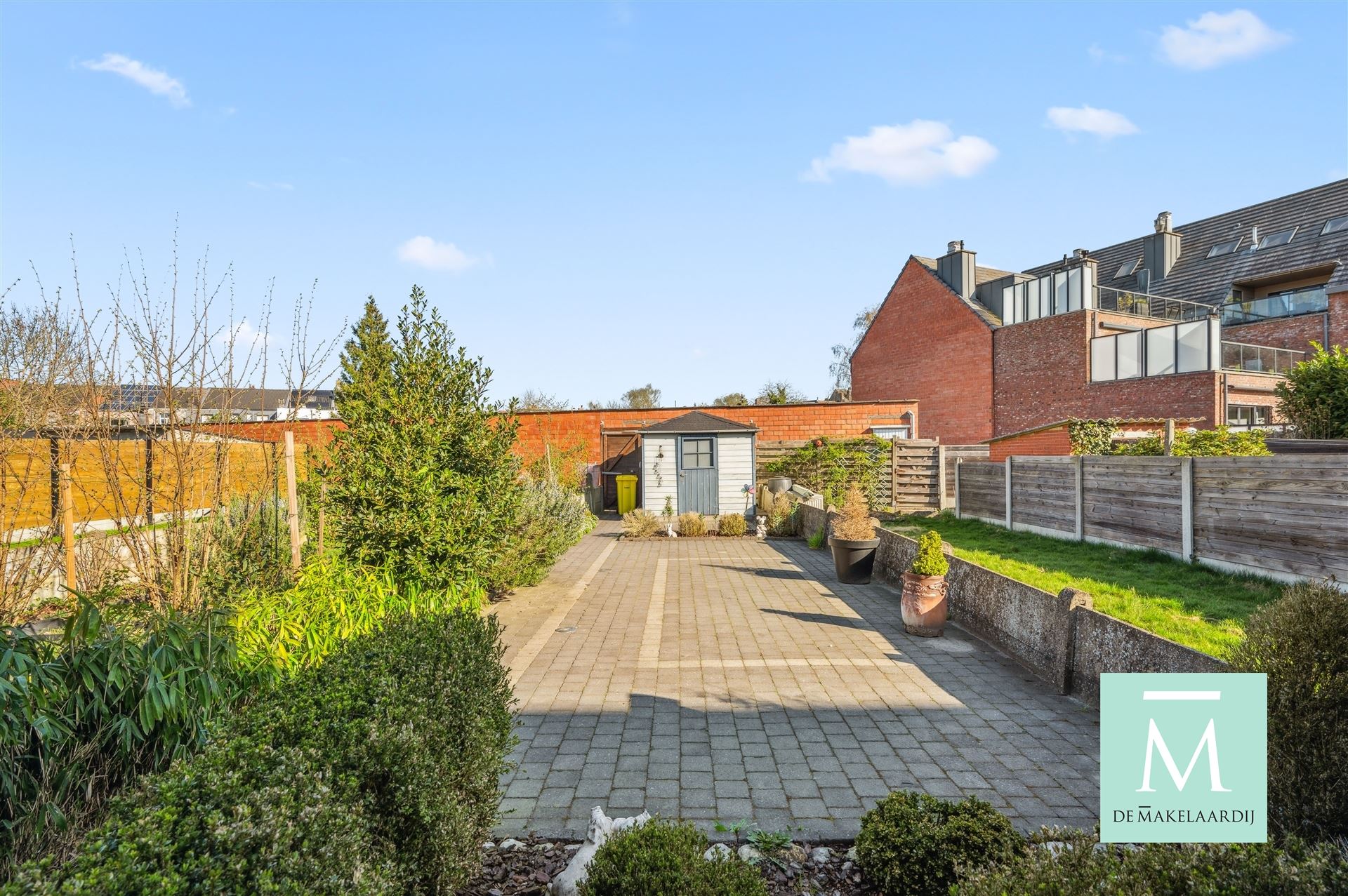 Uiterst verzorgde woning met 2 slaapkamers, terras en tuin! foto 11