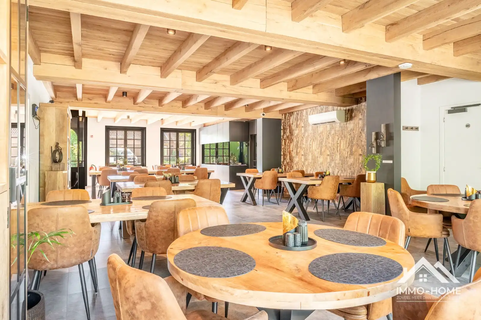 Prachtige gerenoveerde brasserie met appartement!  foto 6